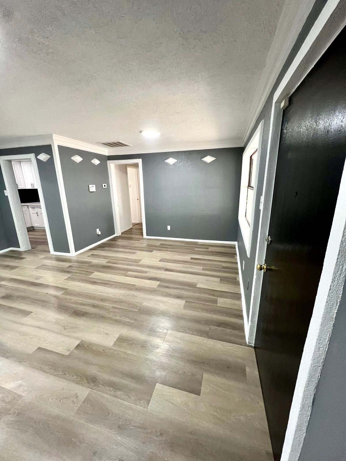 2107 Garvey Drive Property Photo 7