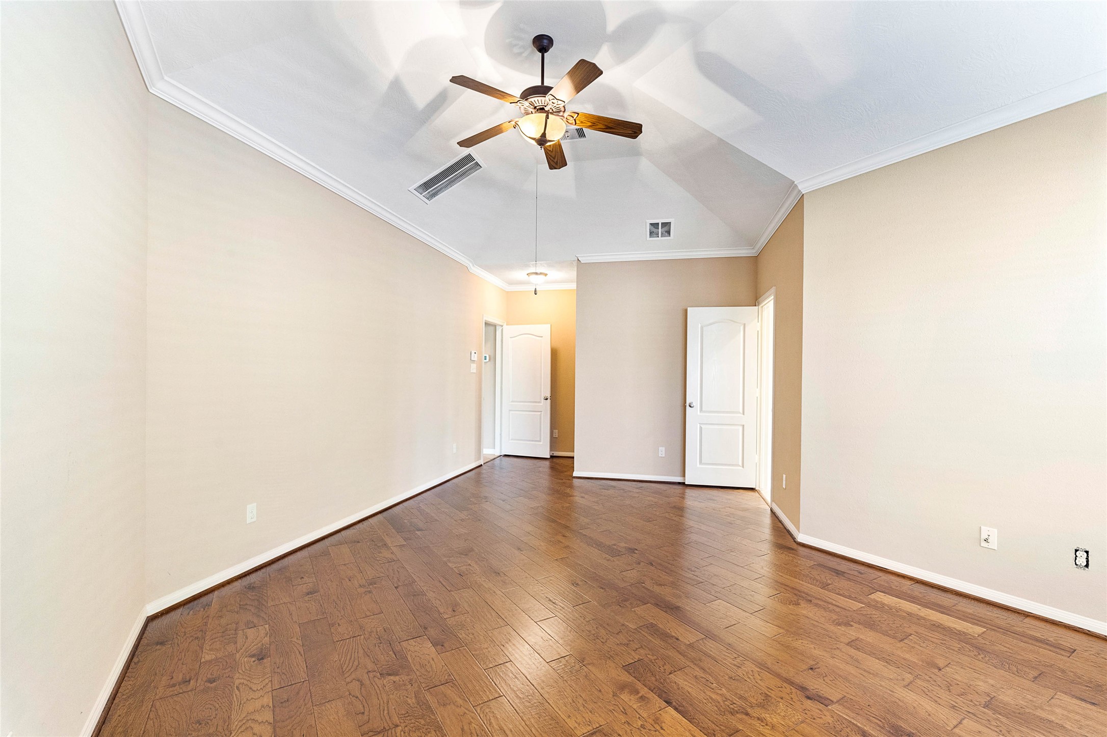 9430 Amethyst Arbor Lane Property Photo 13