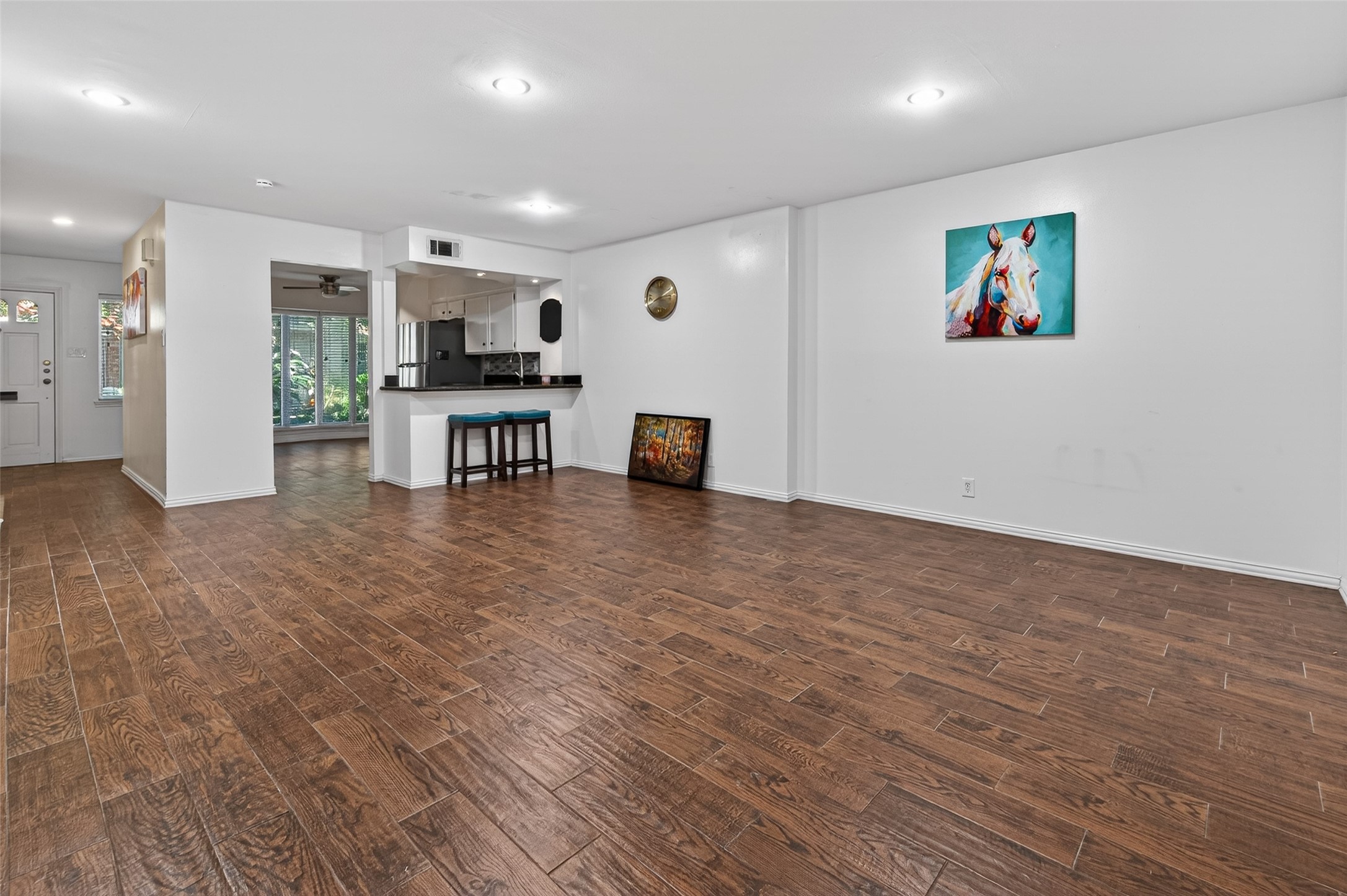 5530 Holly Street F Property Photo 15