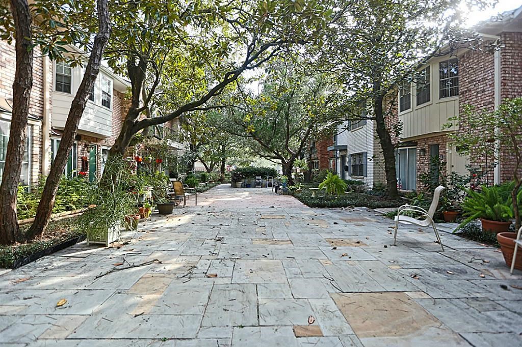 5530 Holly Street F Property Photo 31
