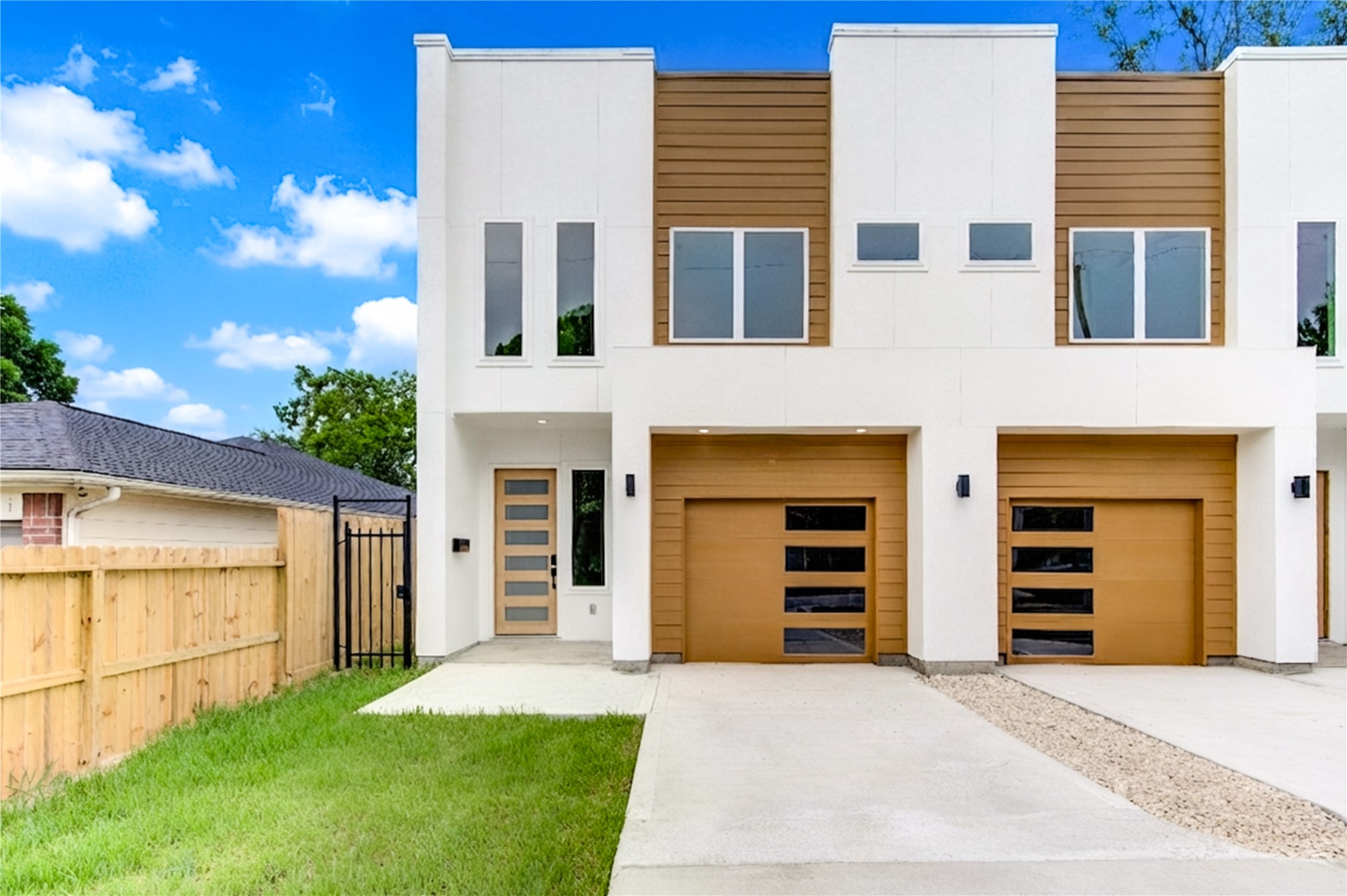 7827 Brandon Street A/b Property Photo 1