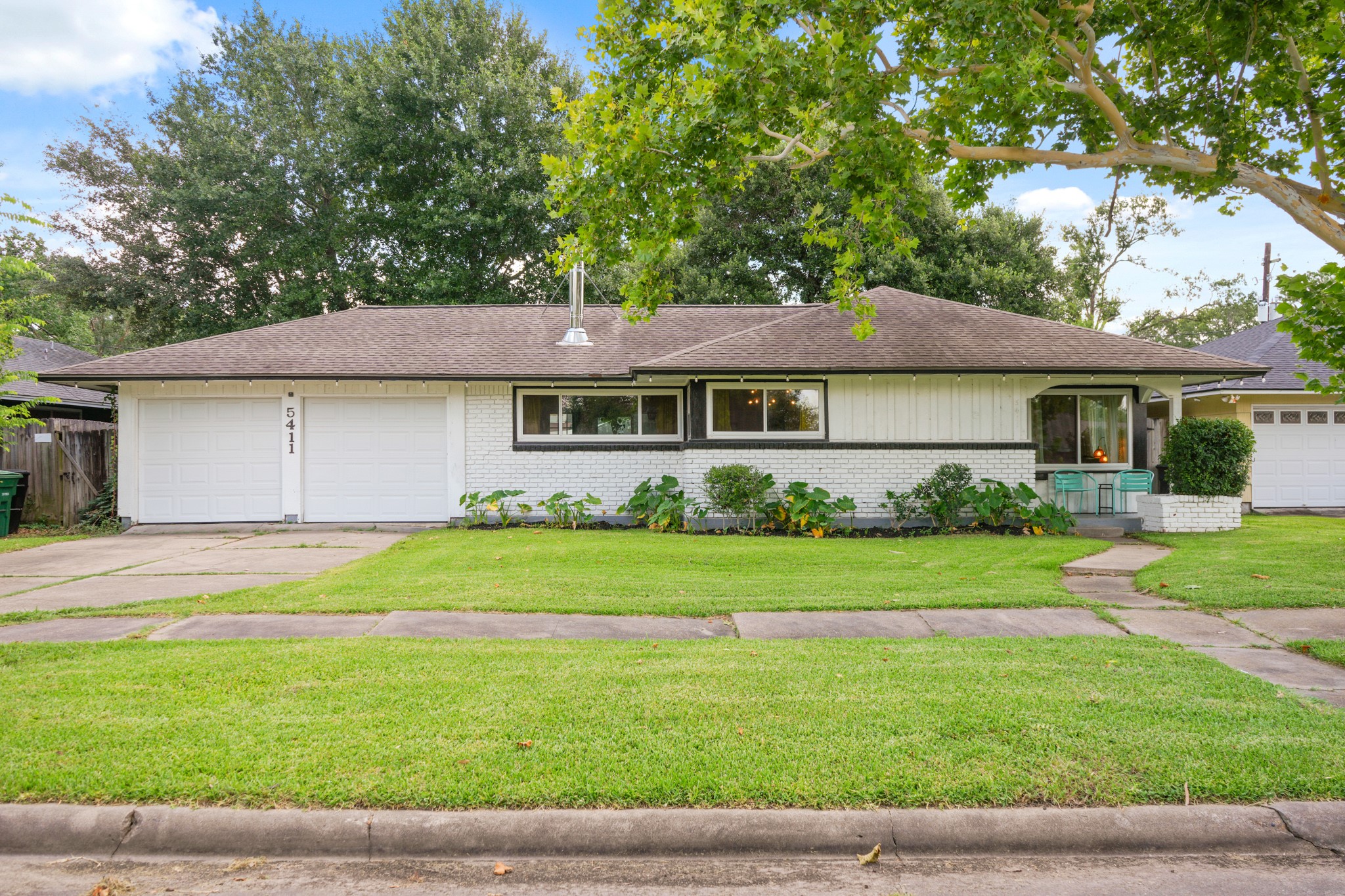 5411 Meadow Creek Lane