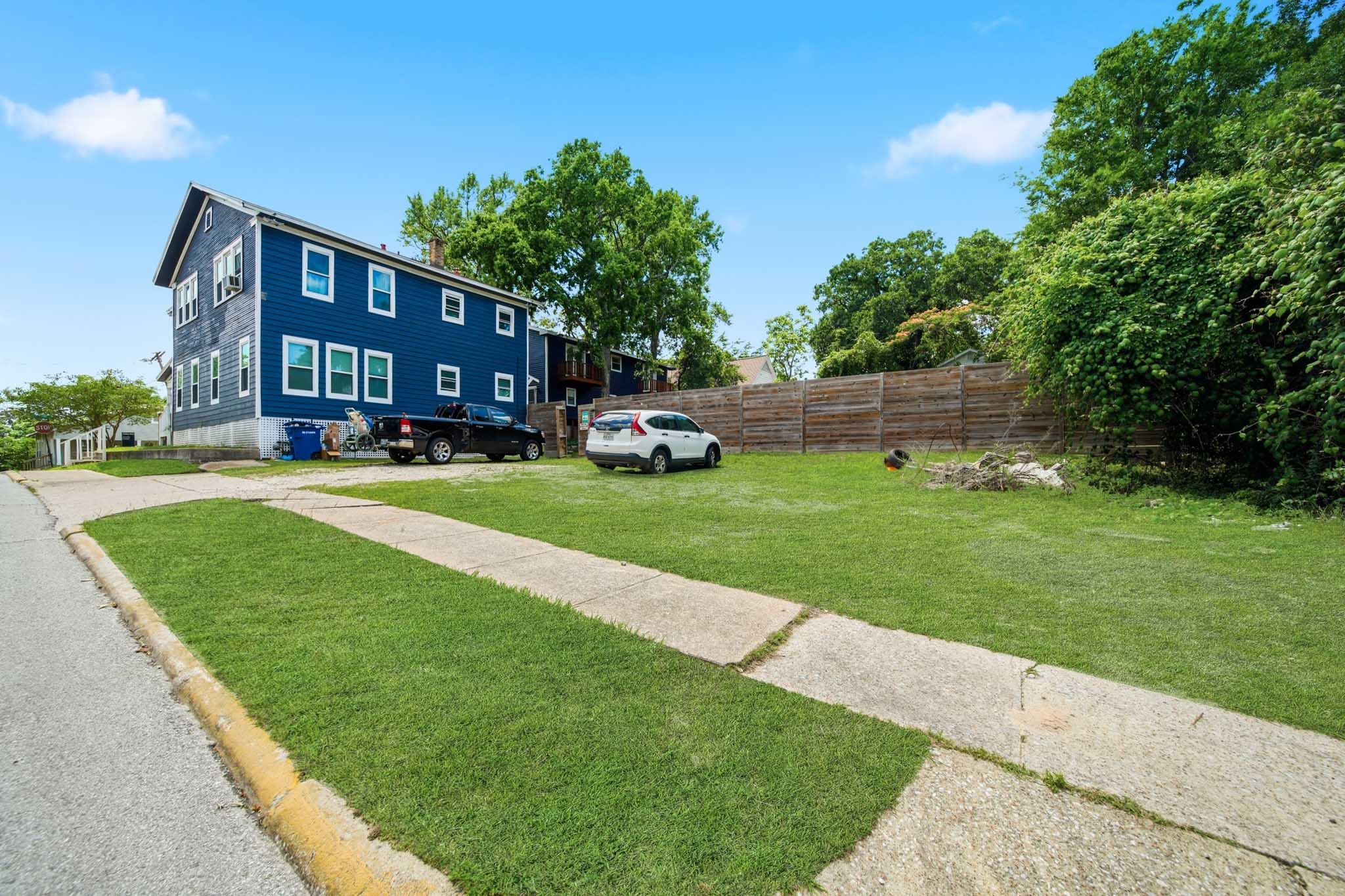 1302 20th Street 1 Property Photo 4