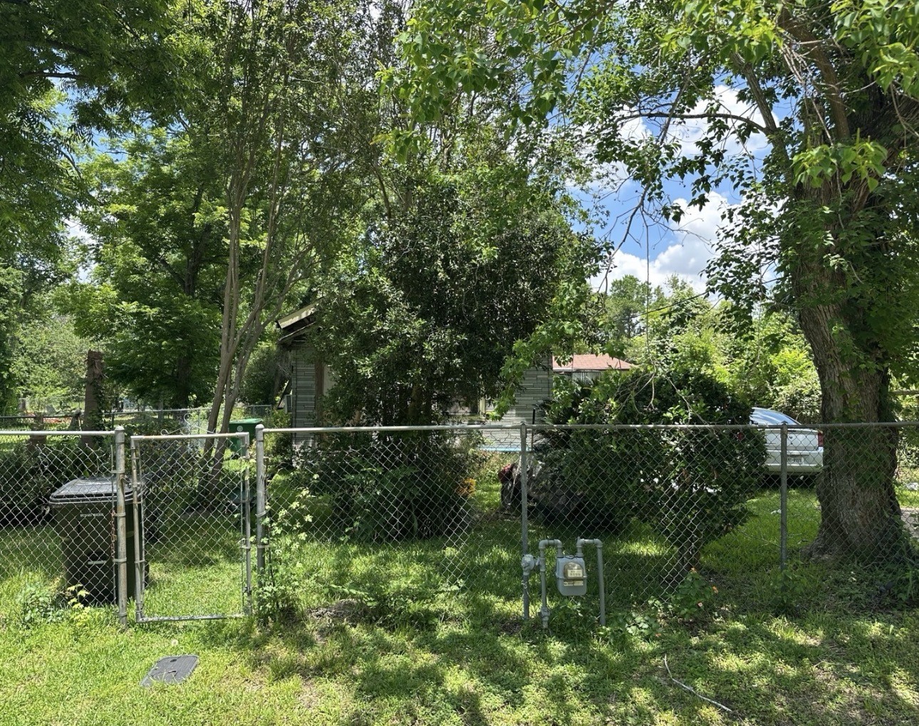 1086 Horne Street Property Photo 3