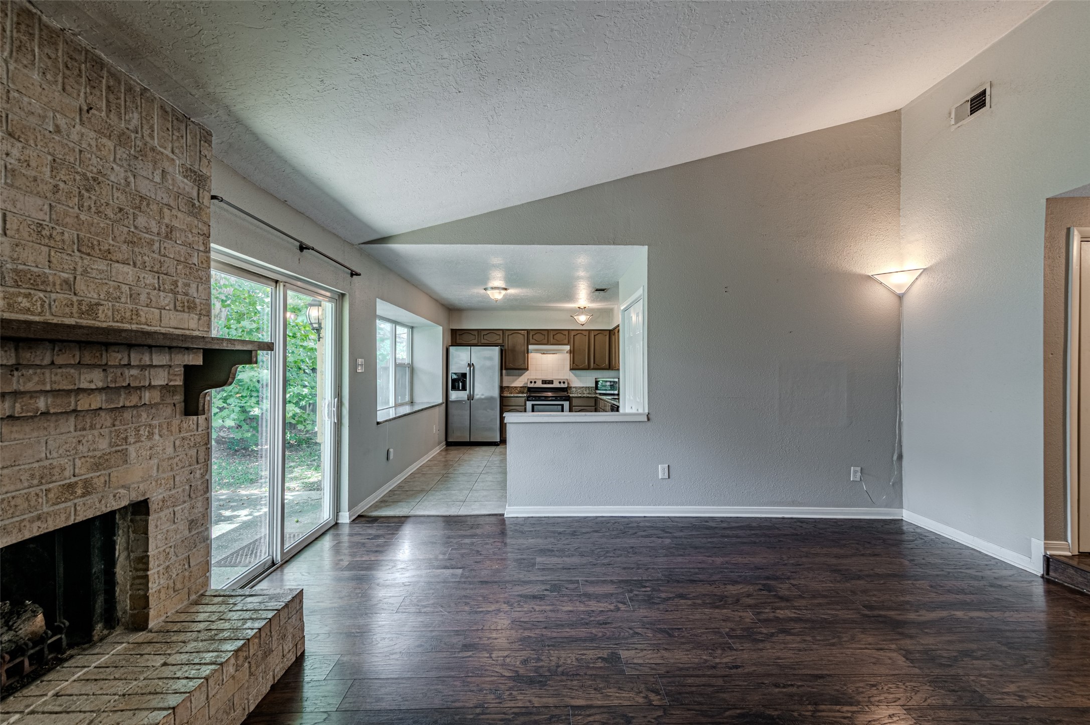 9702 Birsay Street Property Photo 6
