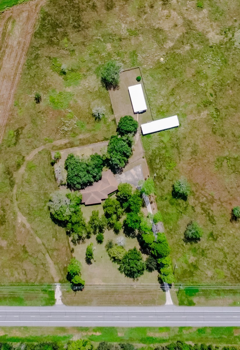 11503 Highway 36 Property Photo 5