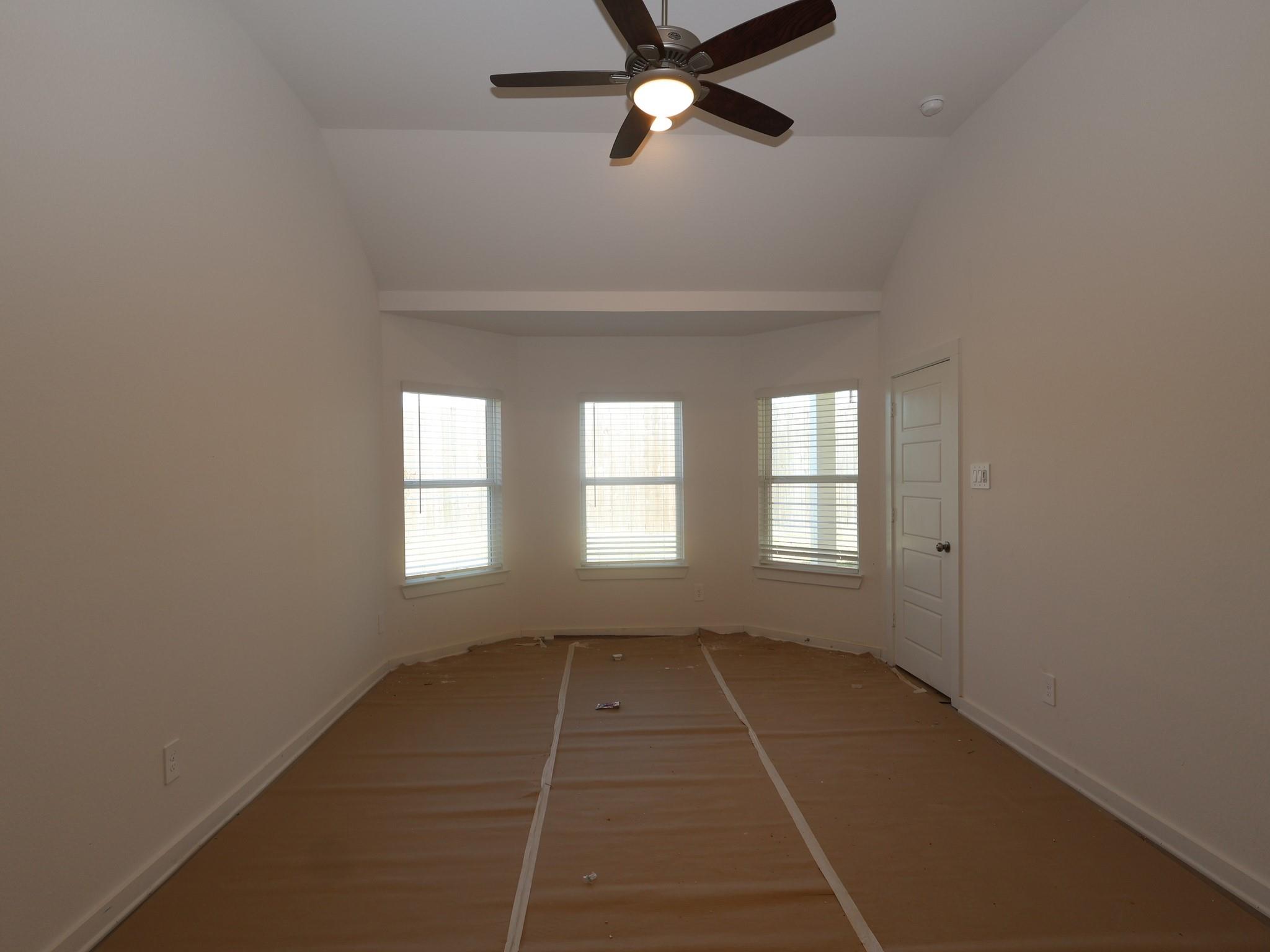 673 Falling Cave Drive, Willis Tx 77378 Property Photo 5