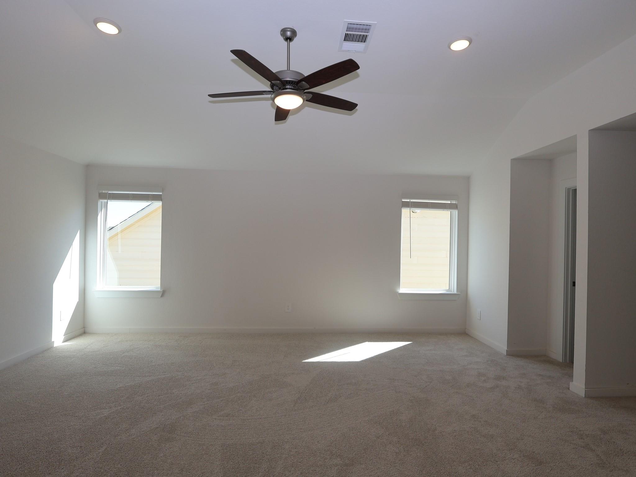 673 Falling Cave Drive, Willis Tx 77378 Property Photo 8