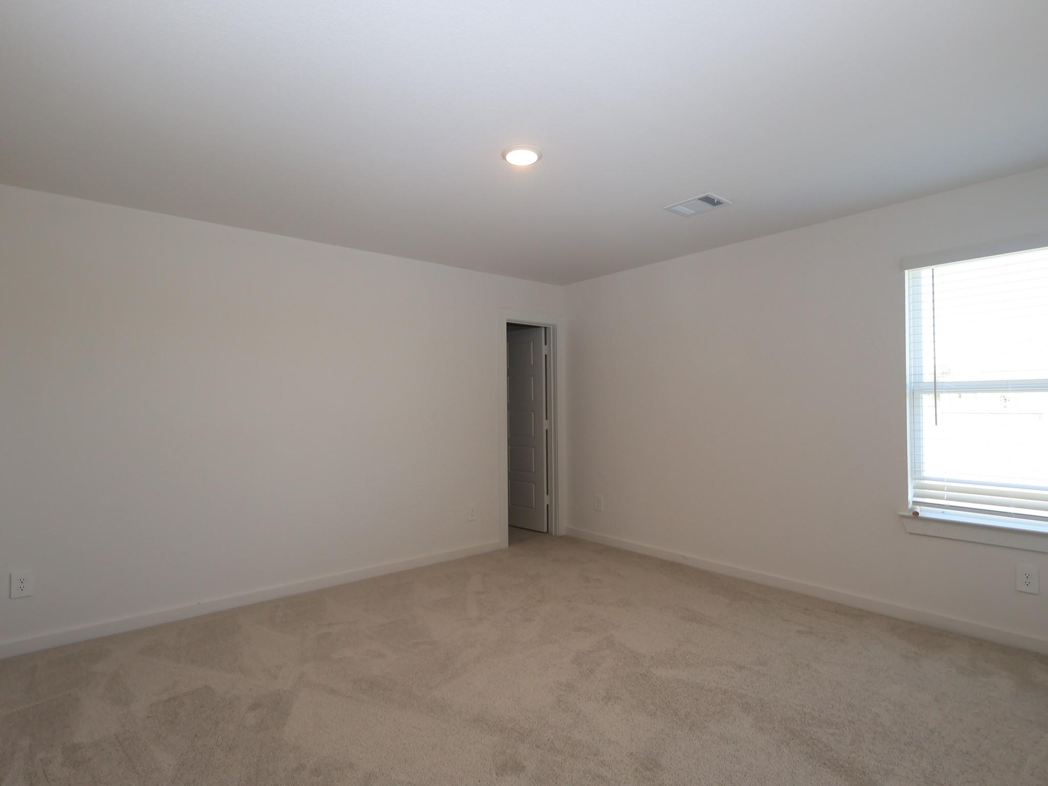 673 Falling Cave Drive, Willis Tx 77378 Property Photo 11