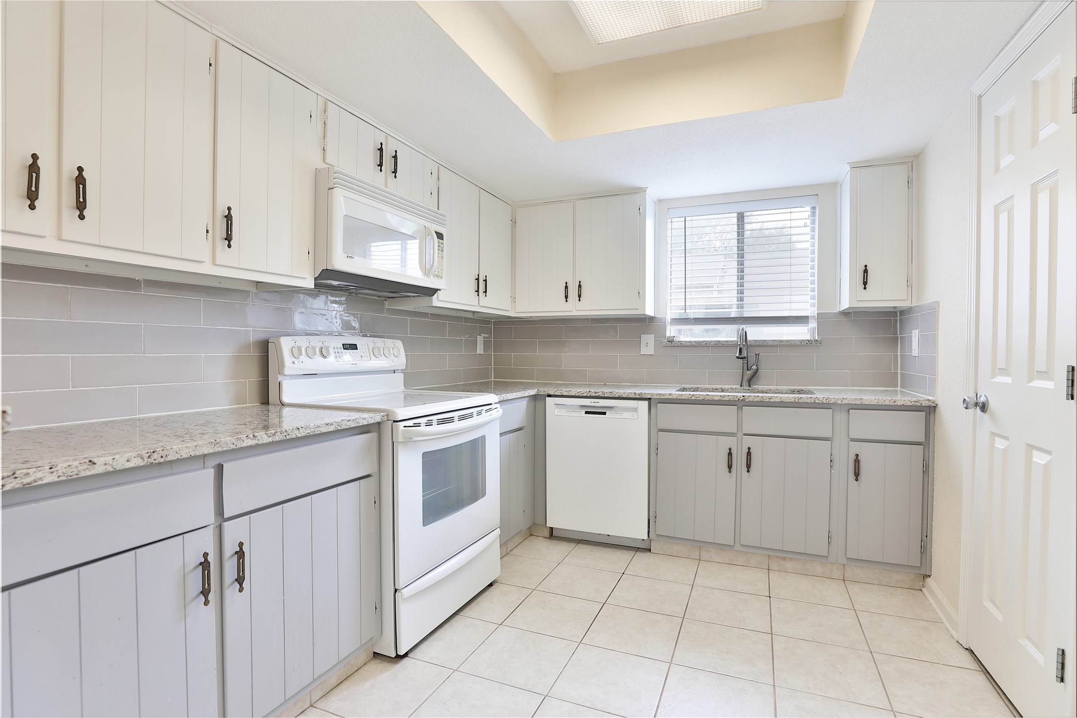 5005 Georgi Lane 167 Property Photo 8
