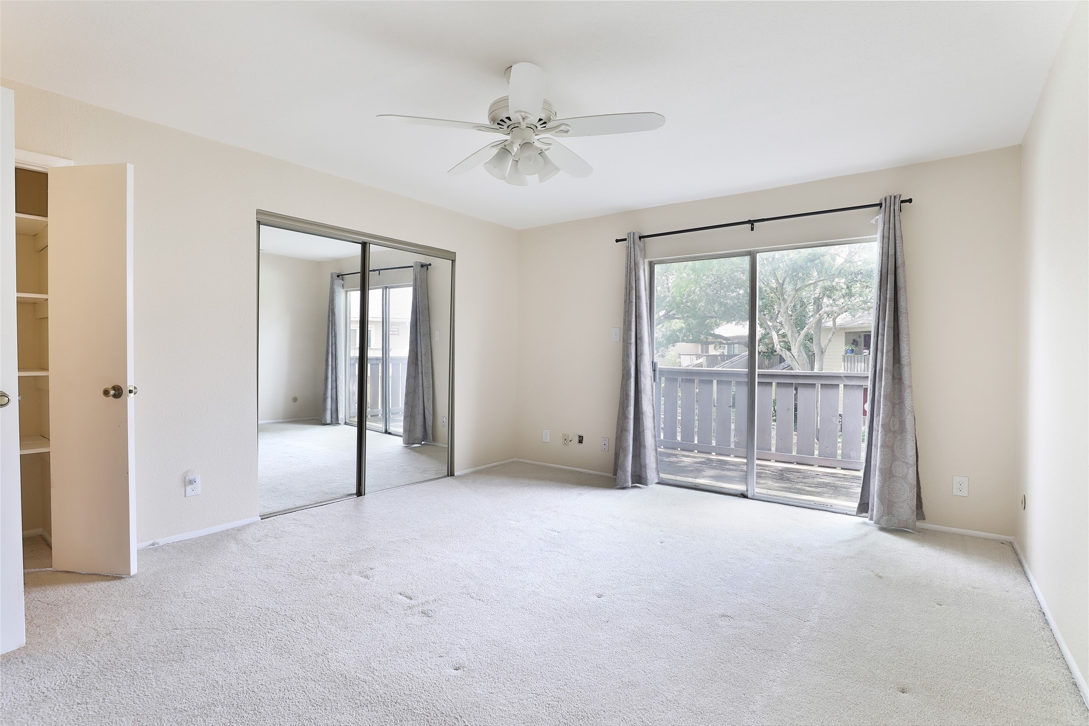 5005 Georgi Lane 167 Property Photo 15