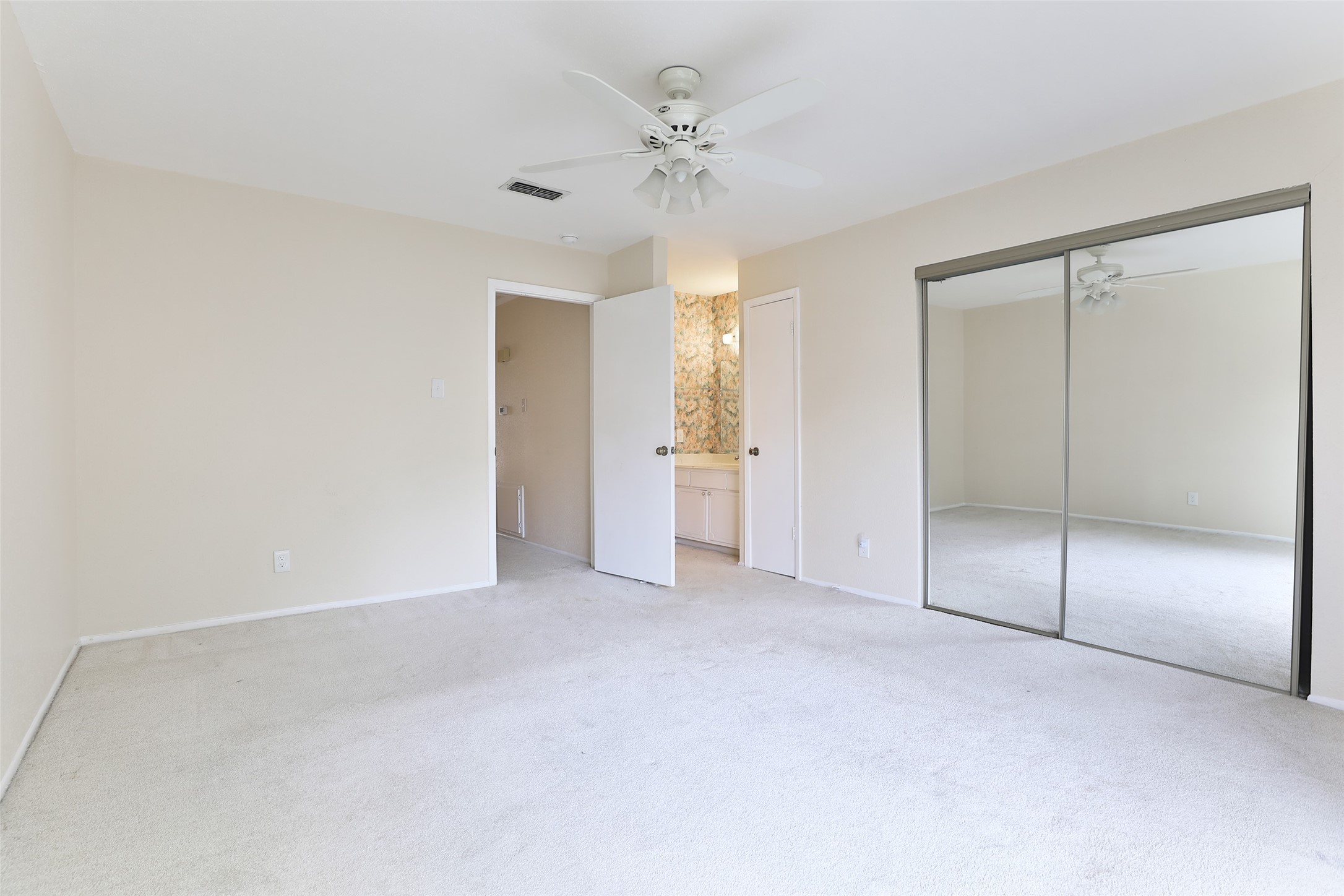 5005 Georgi Lane 167 Property Photo 16