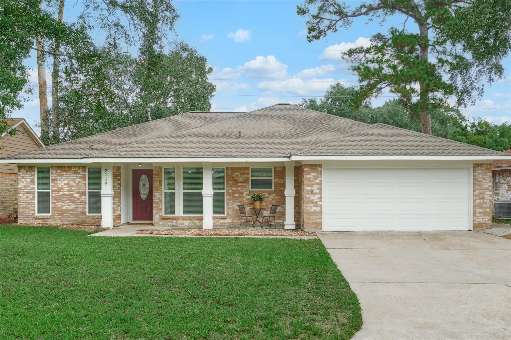 2115 Wickburn Drive Property Photo 1
