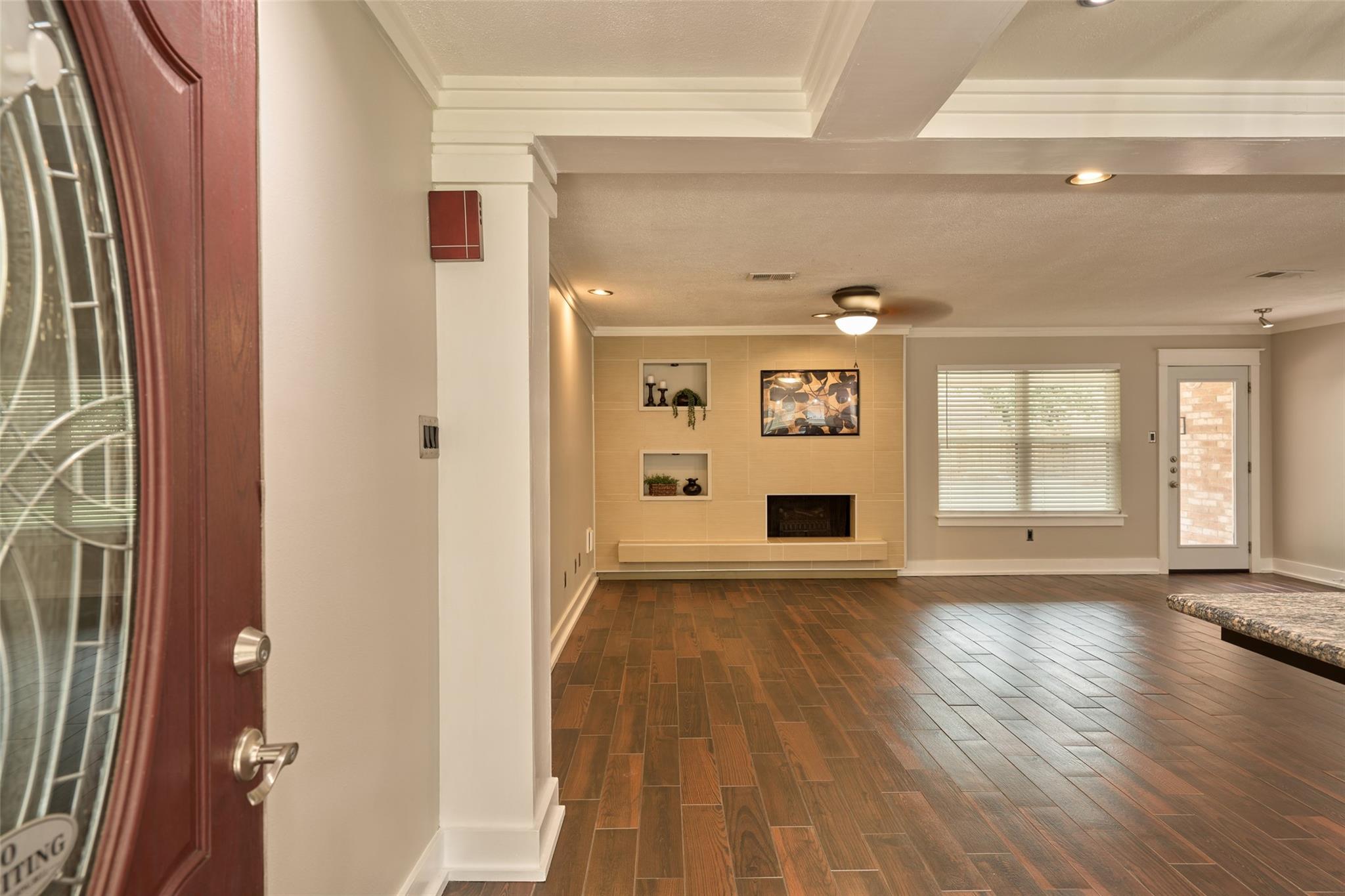 2115 Wickburn Drive Property Photo 14