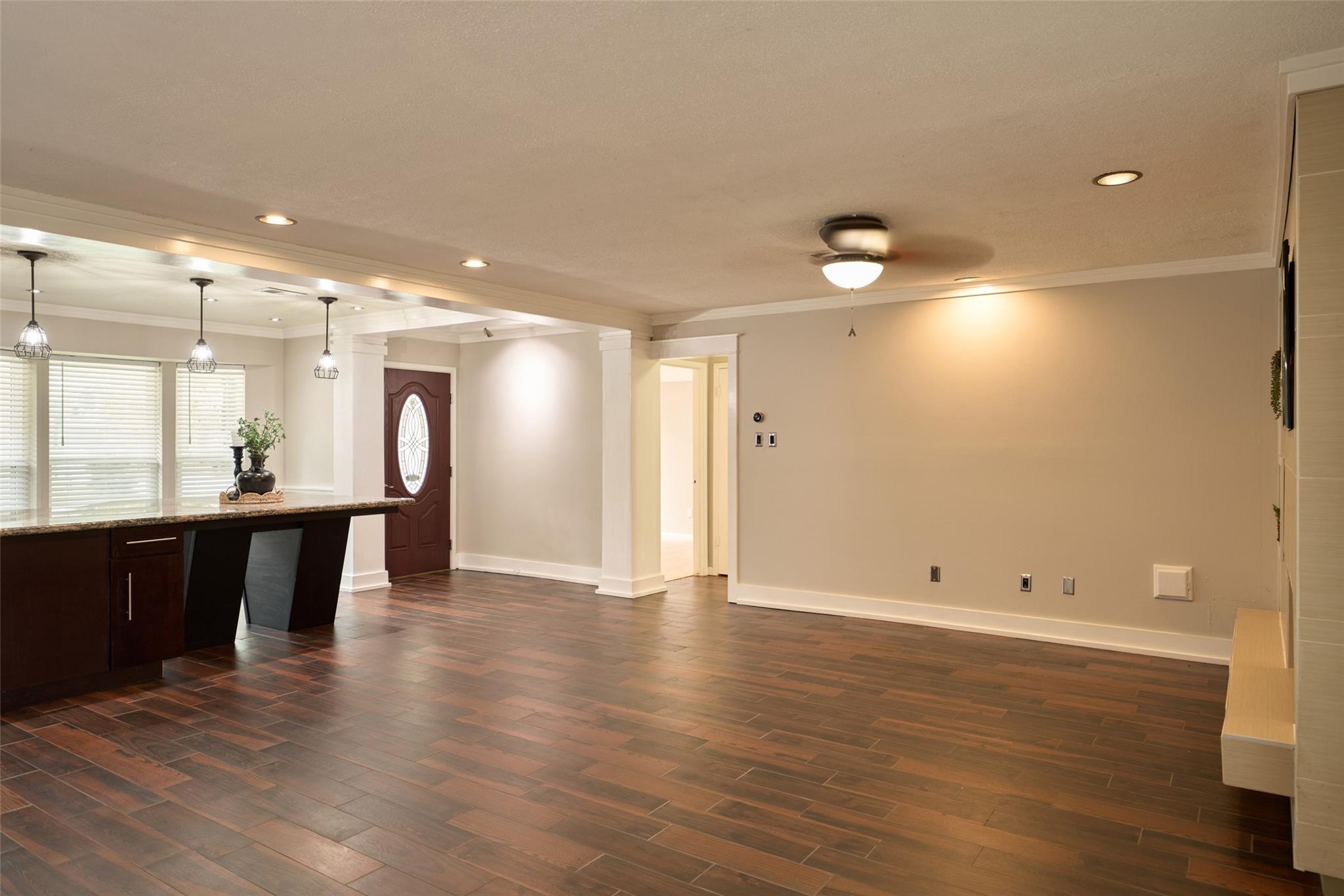 2115 Wickburn Drive Property Photo 16