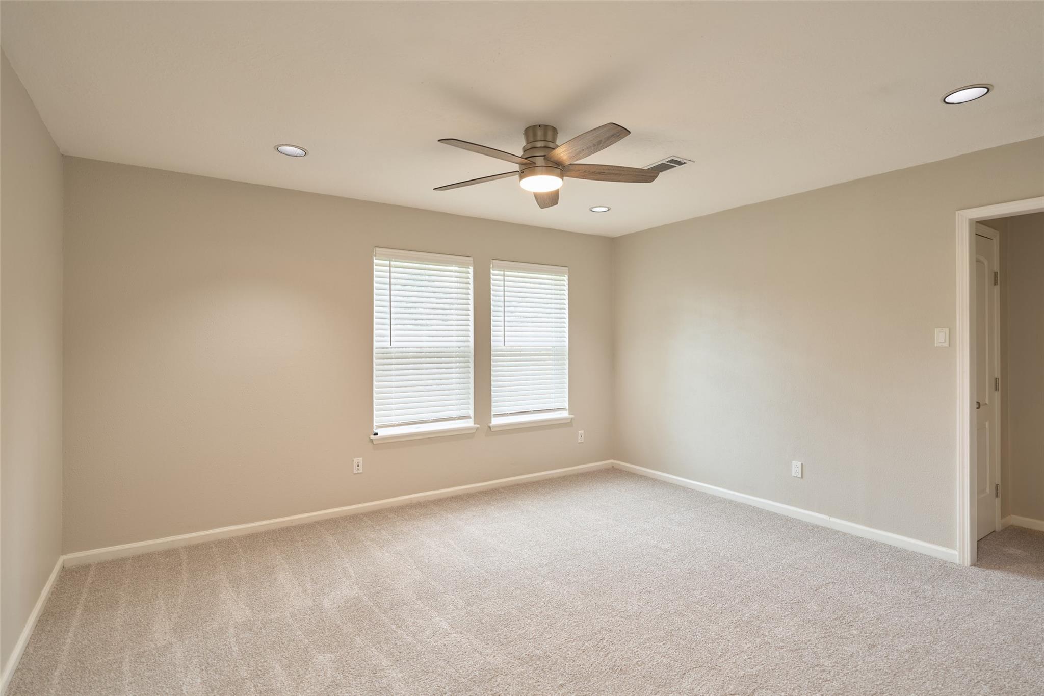 2115 Wickburn Drive Property Photo 21