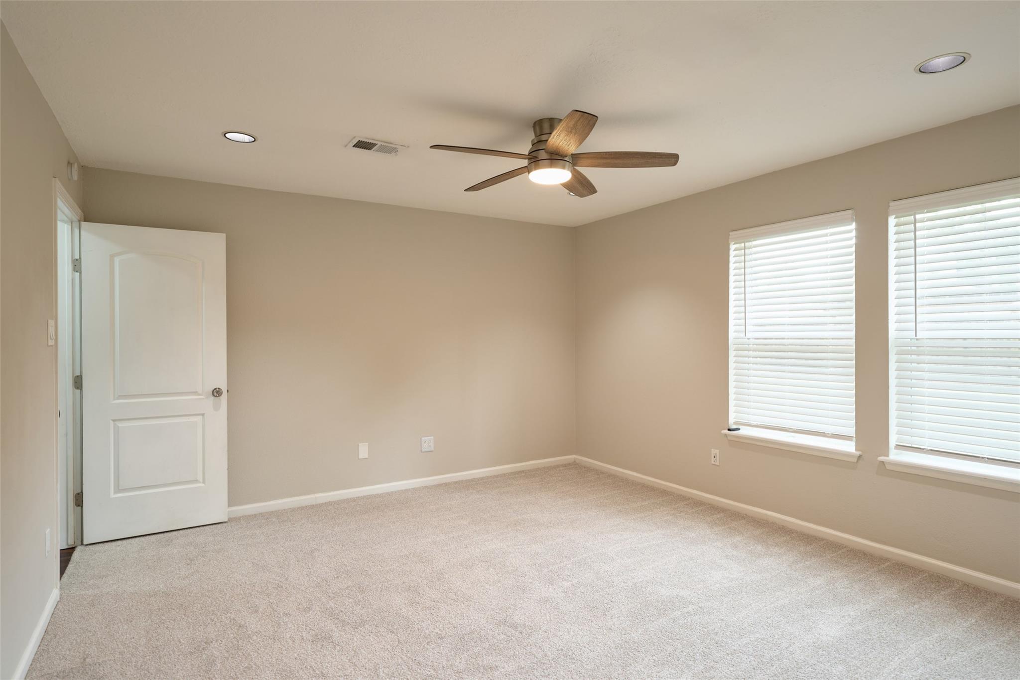 2115 Wickburn Drive Property Photo 22