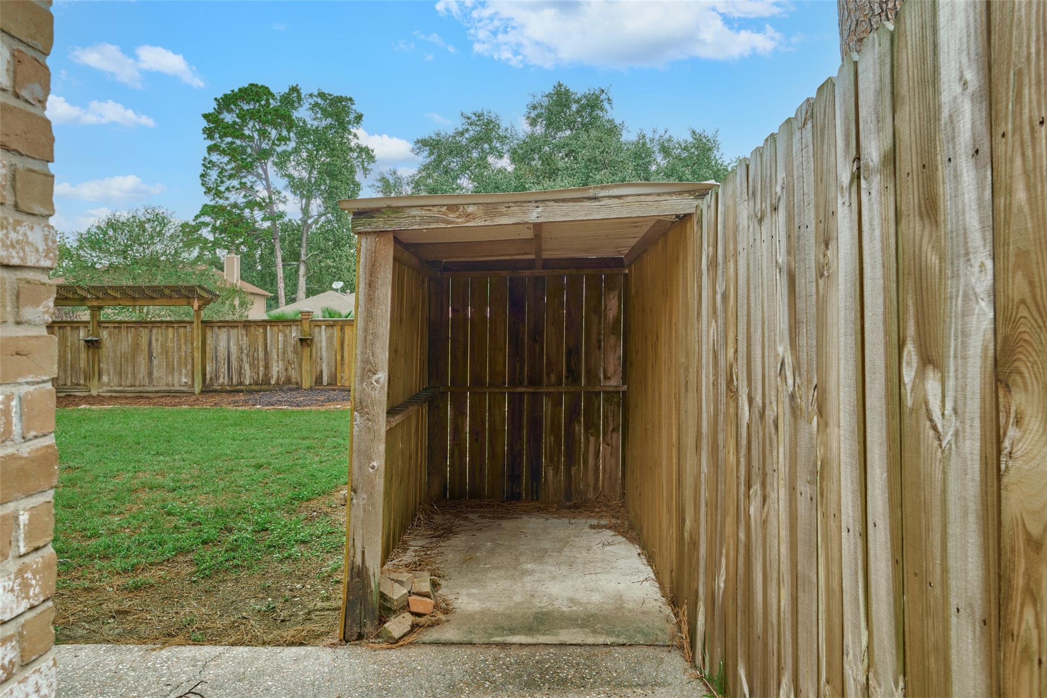 2115 Wickburn Drive Property Photo 41