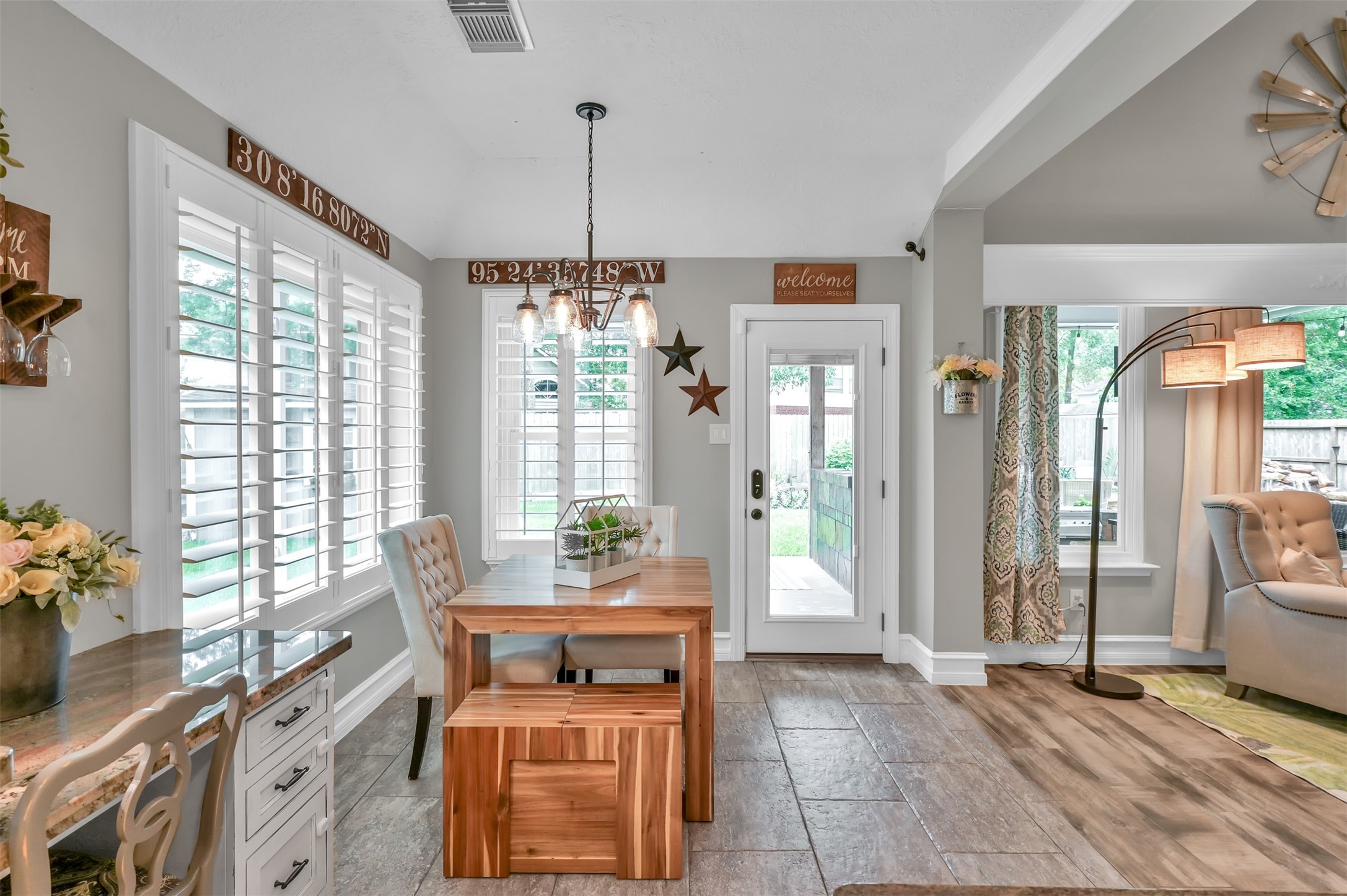 1918 Scenic Park Drive Property Photo 12