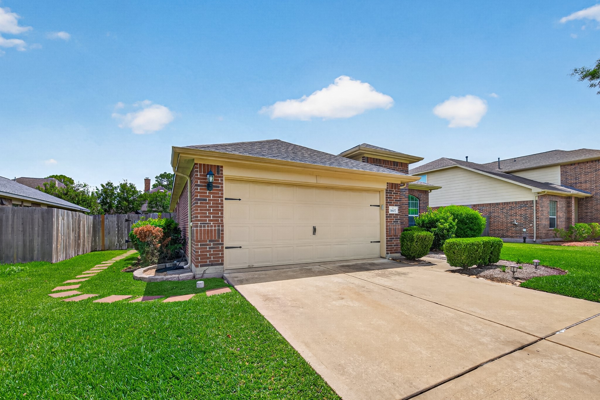 3607 Pillar Cove Lane Property Photo 12