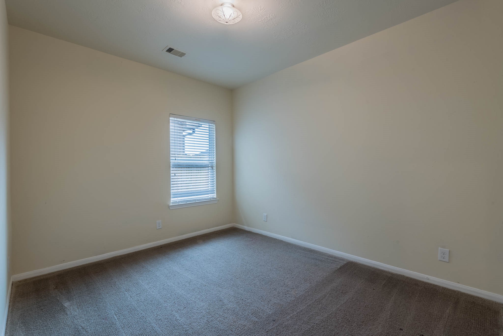 17407 Blackstone Trails Drive Property Photo 11