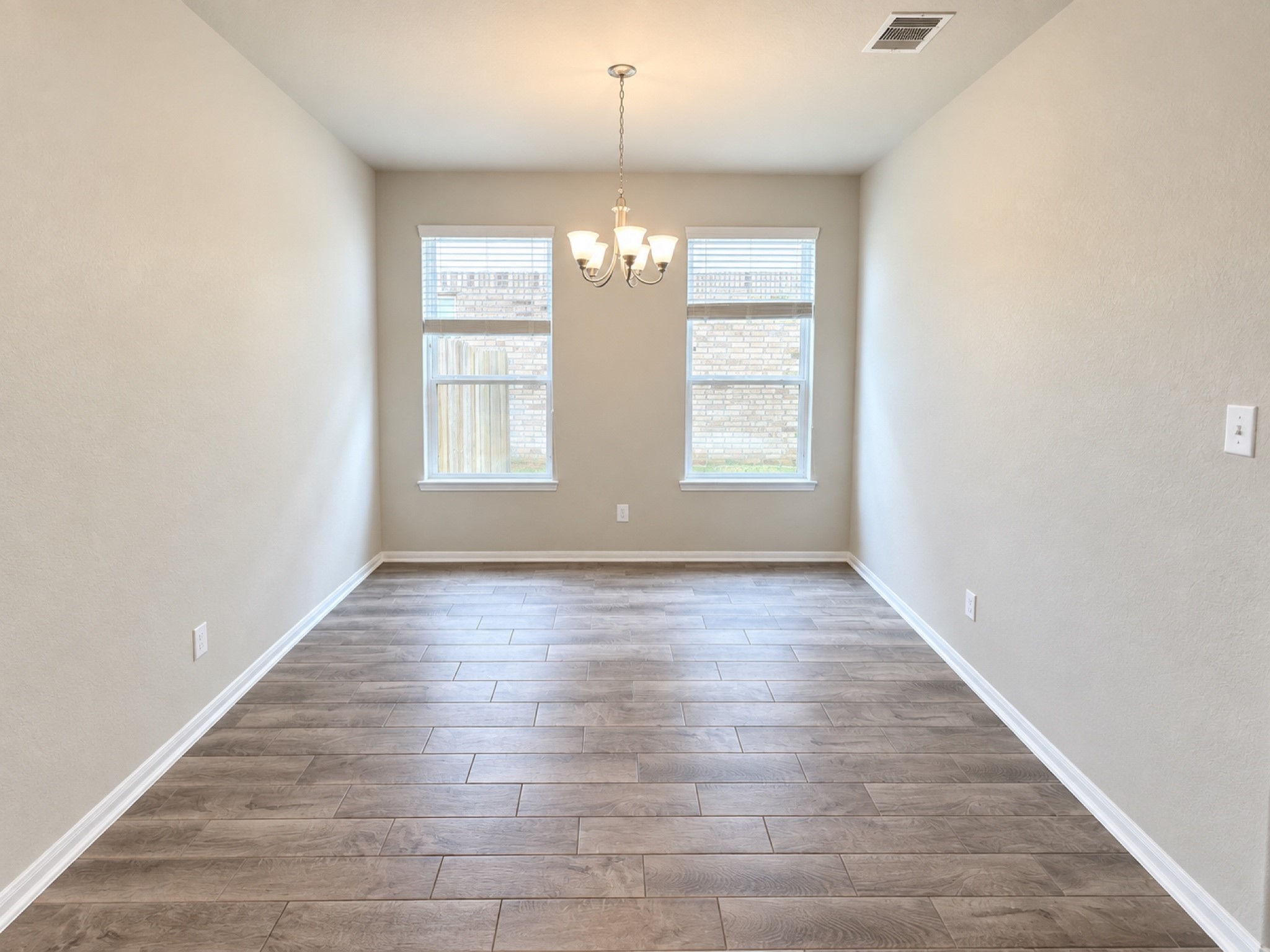 6406 Leaning Cypress Trail Property Photo 7
