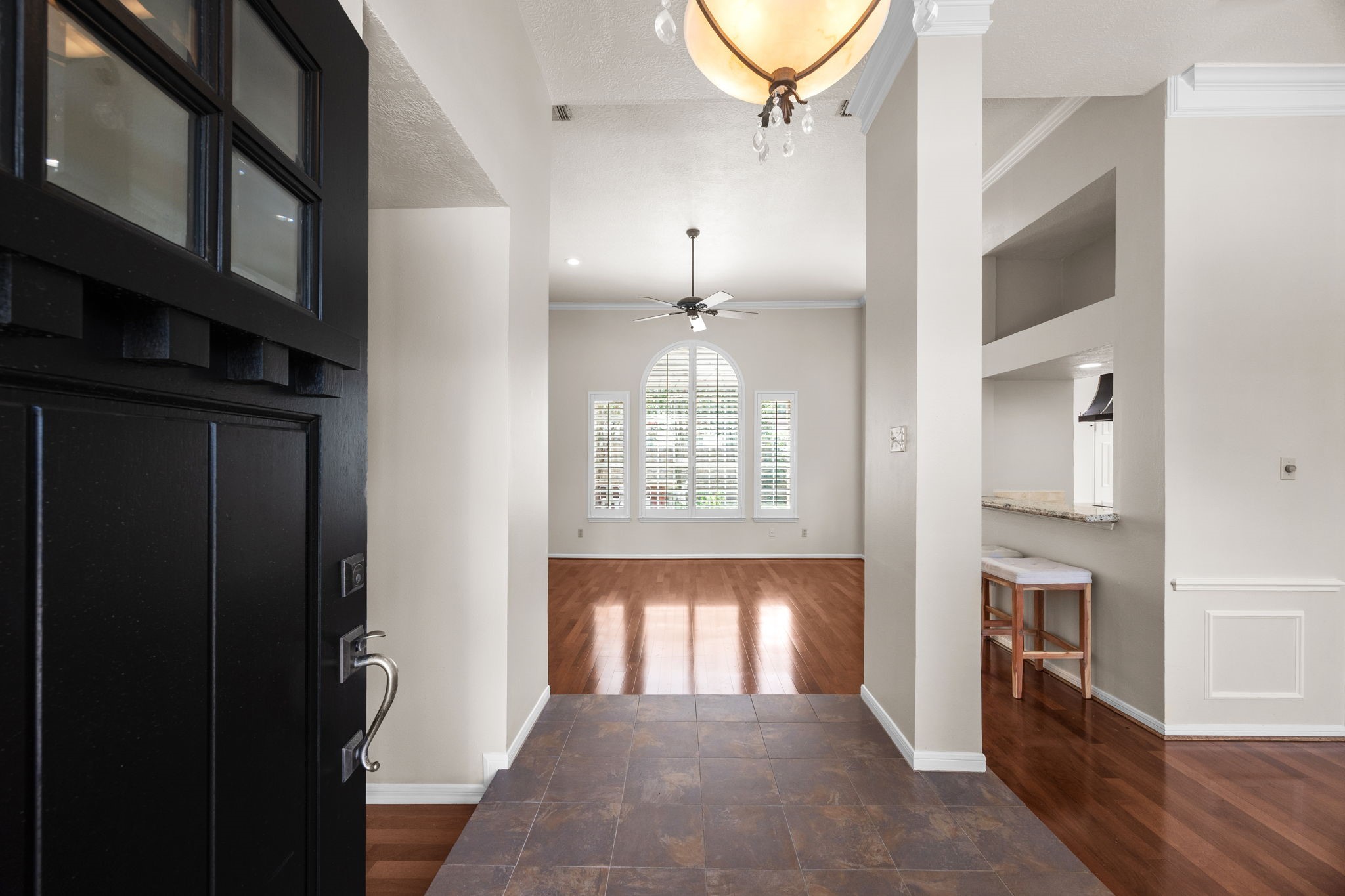 13119 Wickersham Lane Property Photo 4