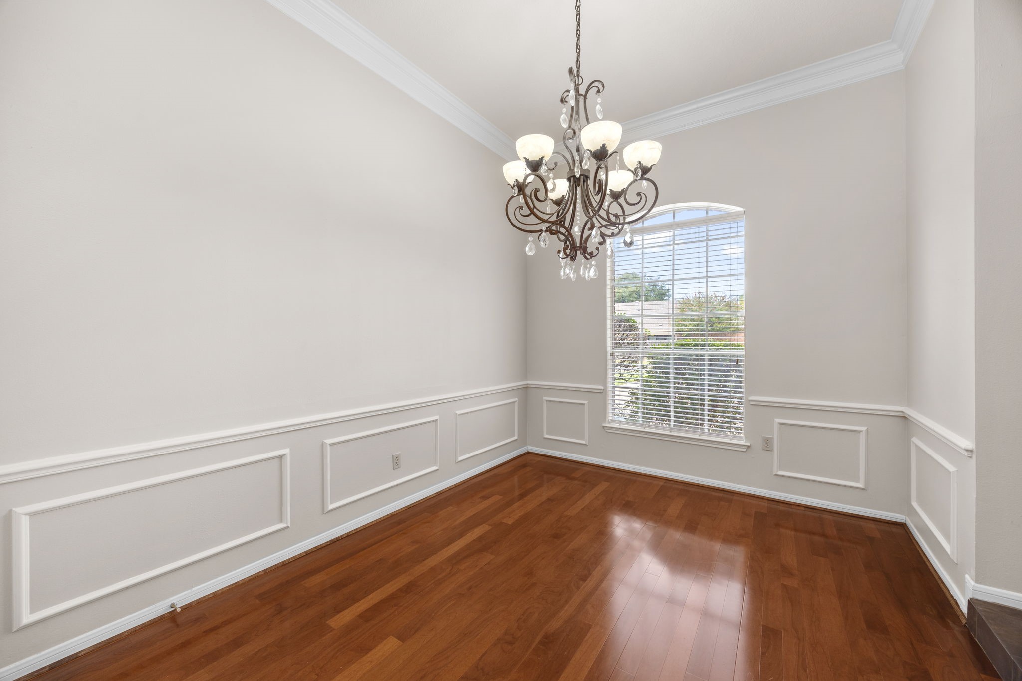 13119 Wickersham Lane Property Photo 6
