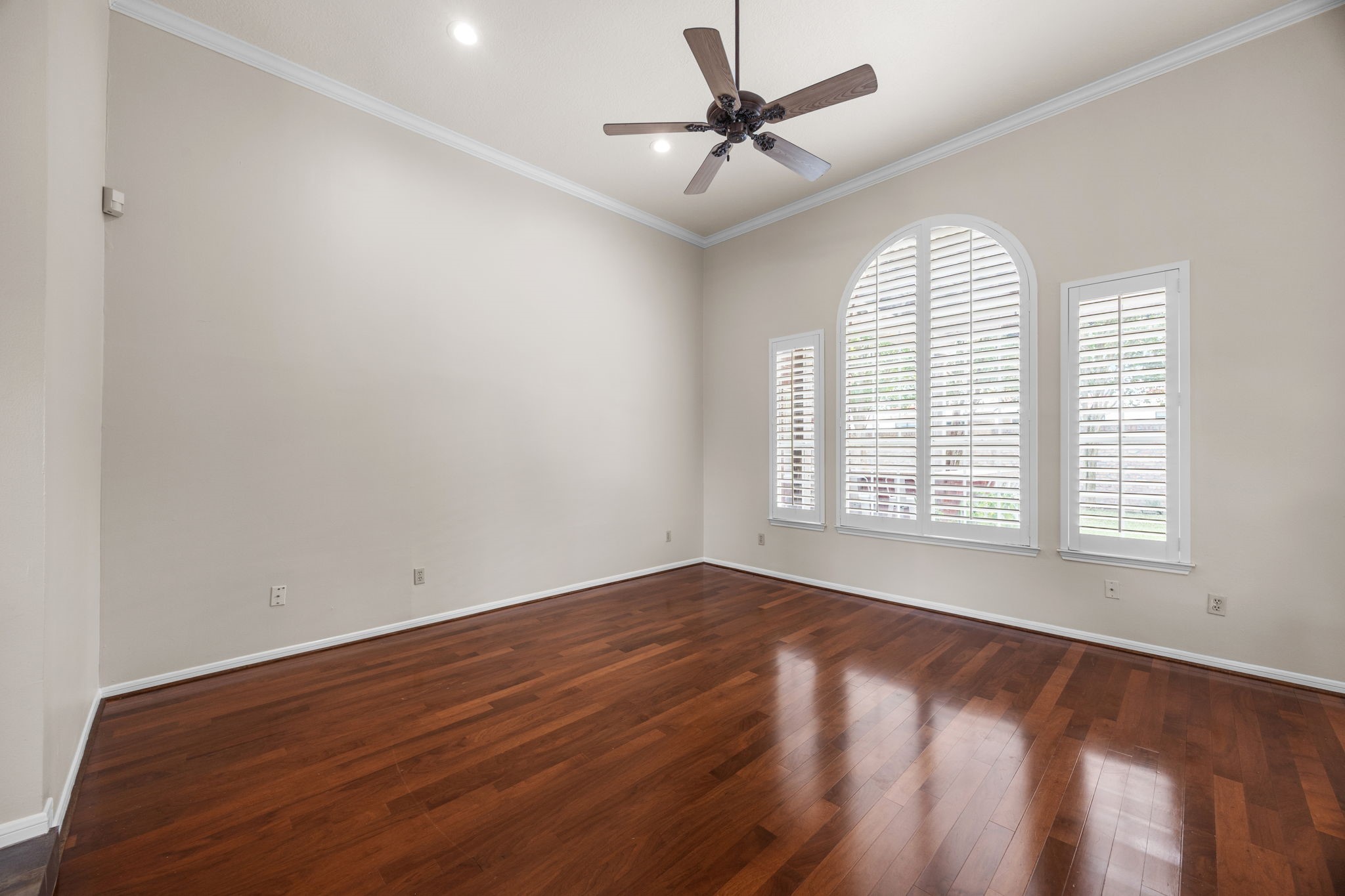 13119 Wickersham Lane Property Photo 8