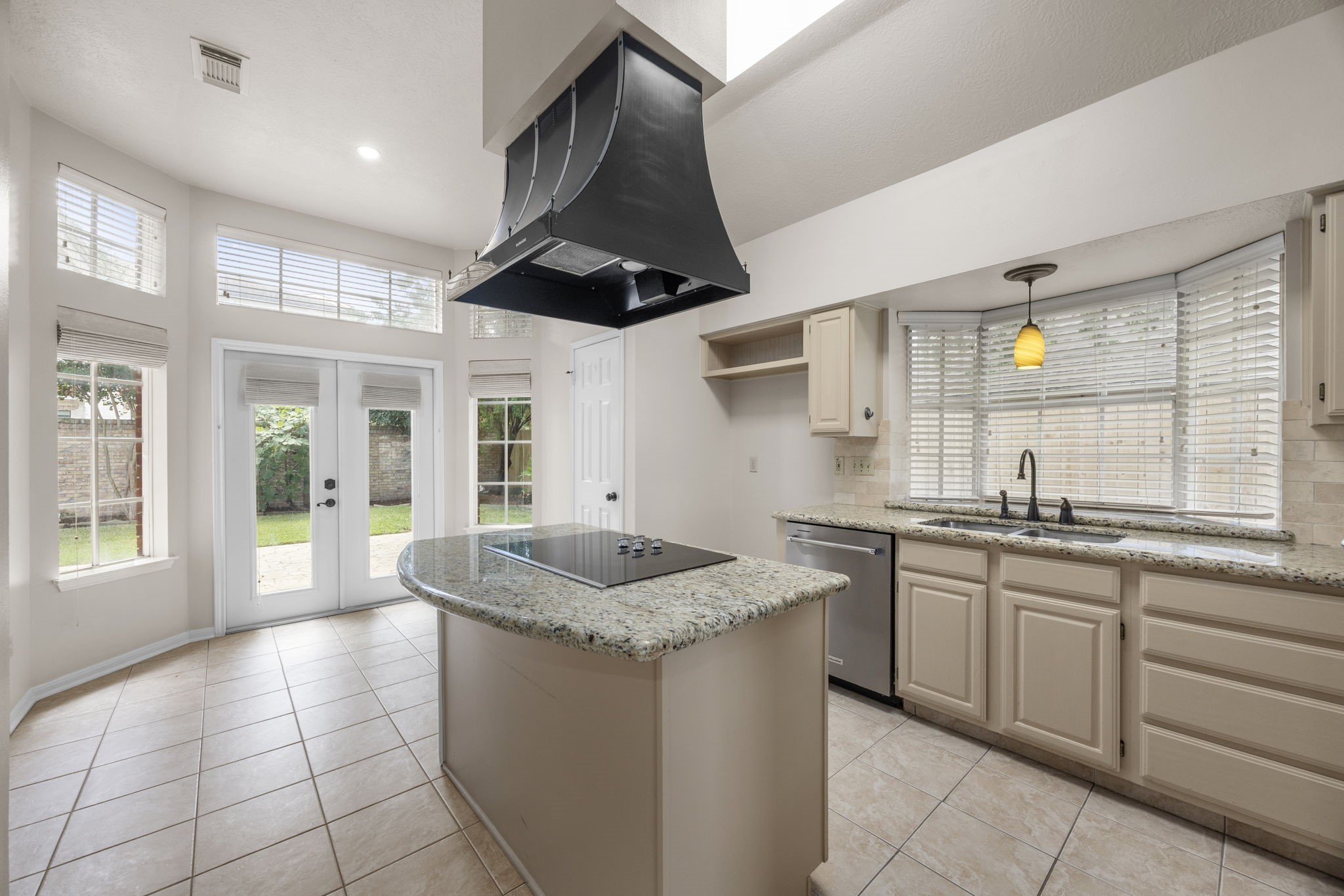 13119 Wickersham Lane Property Photo 16