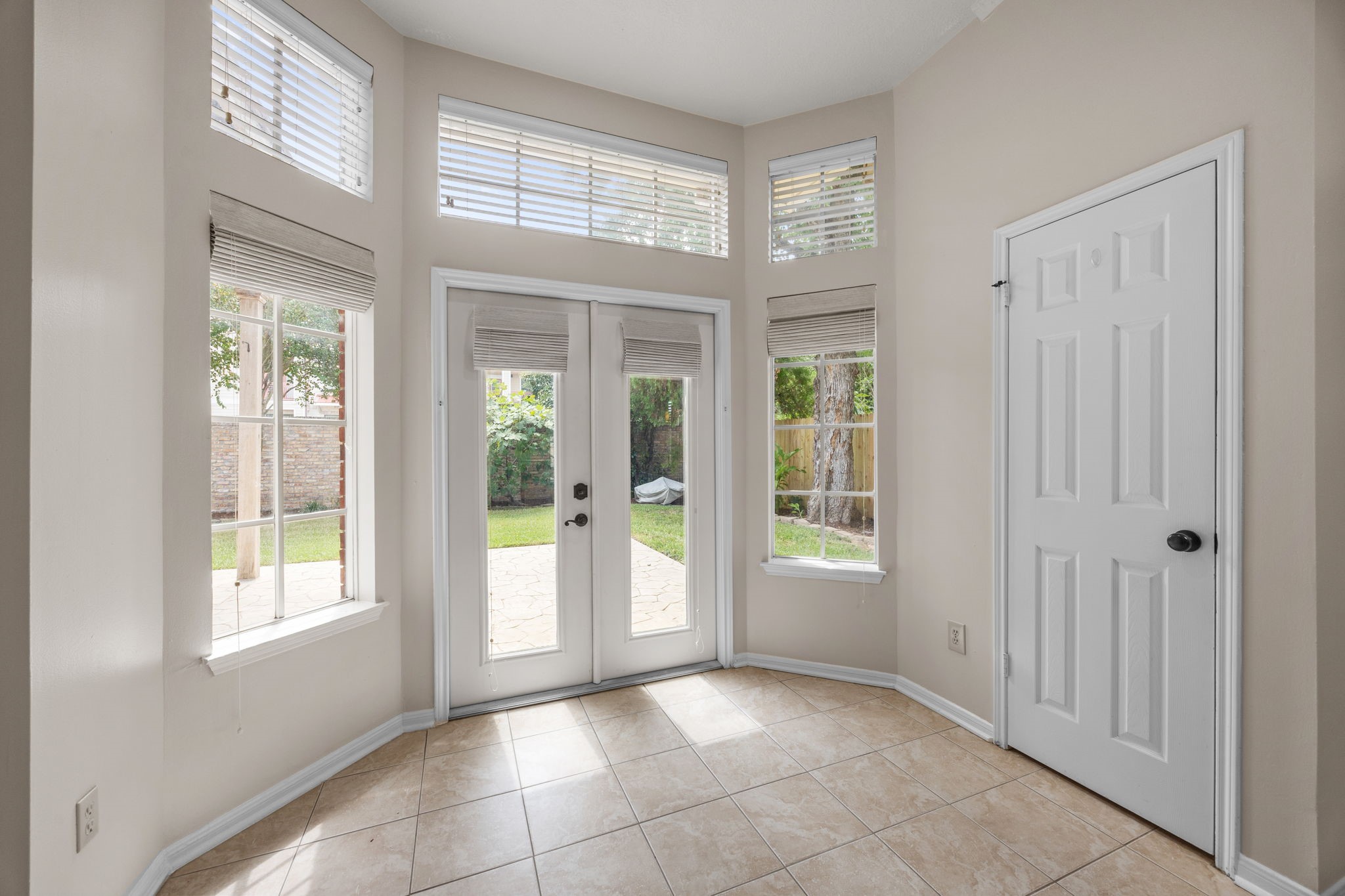 13119 Wickersham Lane Property Photo 17