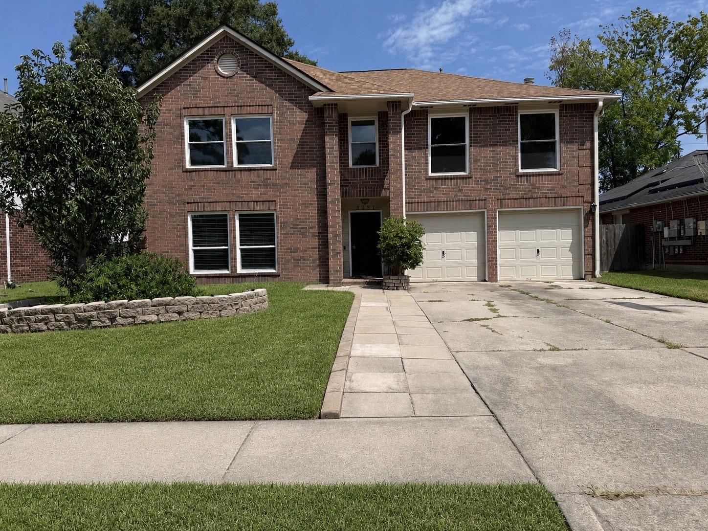6931 Echo Pines Drive Property Photo 1