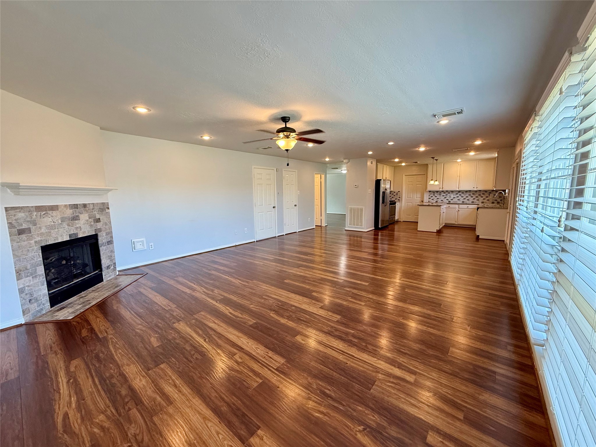 6931 Echo Pines Drive Property Photo 6