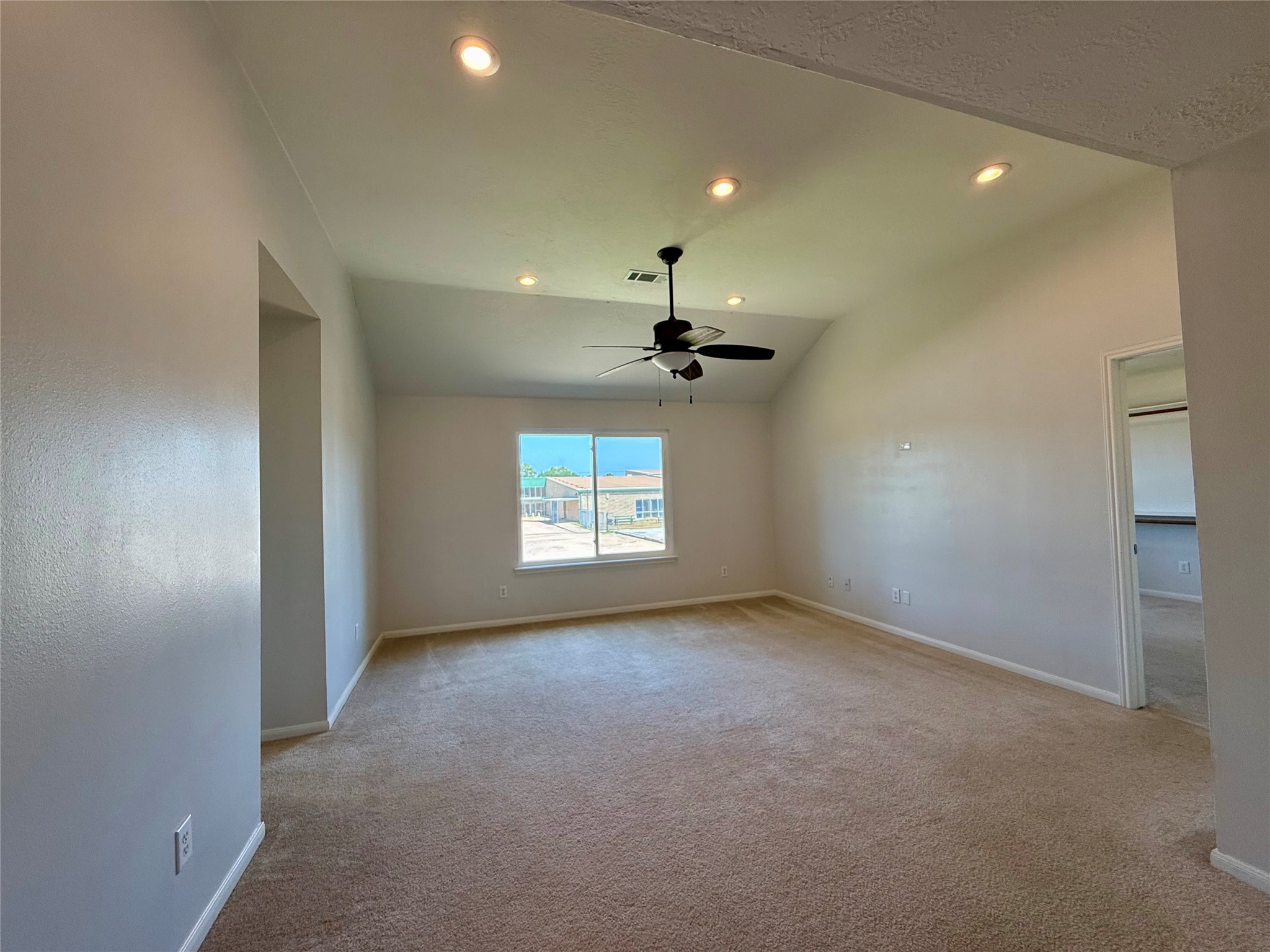 6931 Echo Pines Drive Property Photo 14