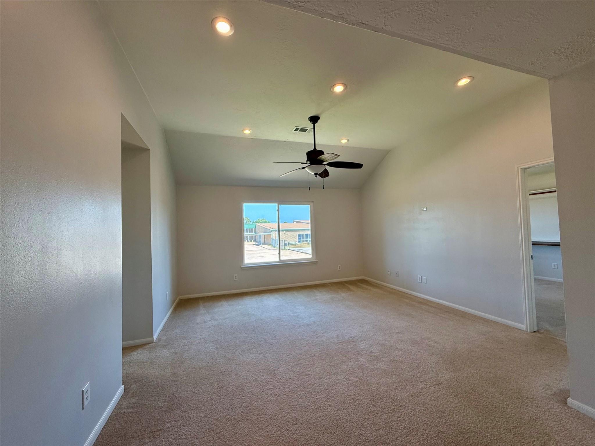 6931 Echo Pines Drive Property Photo 14