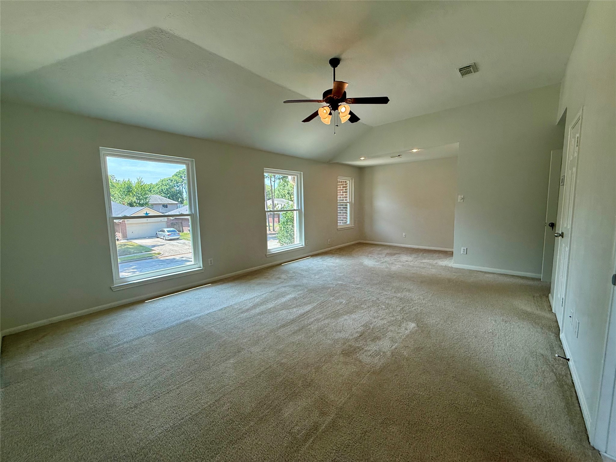 6931 Echo Pines Drive Property Photo 17