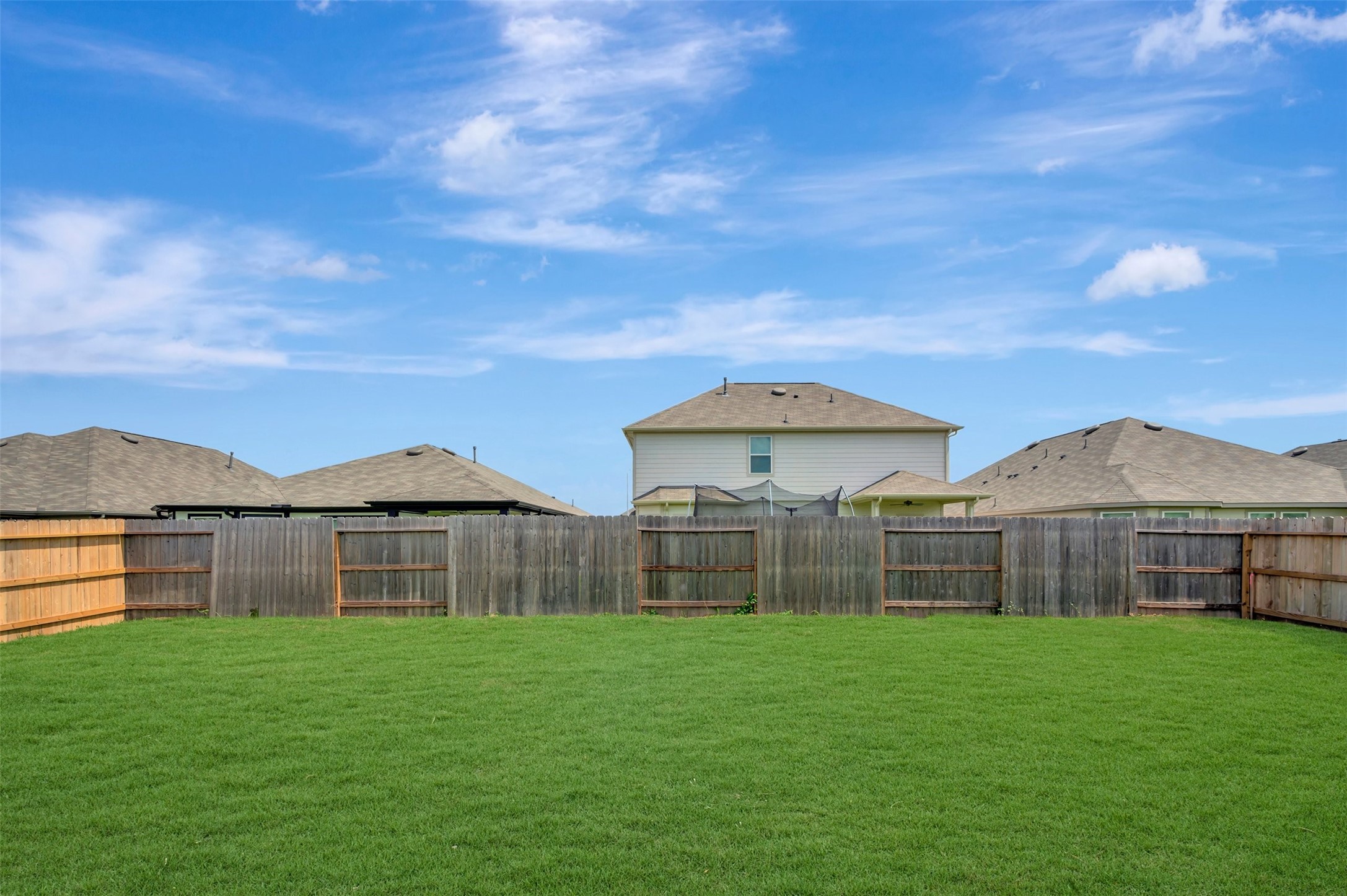 5811 Blazing Light Lane Property Photo 28