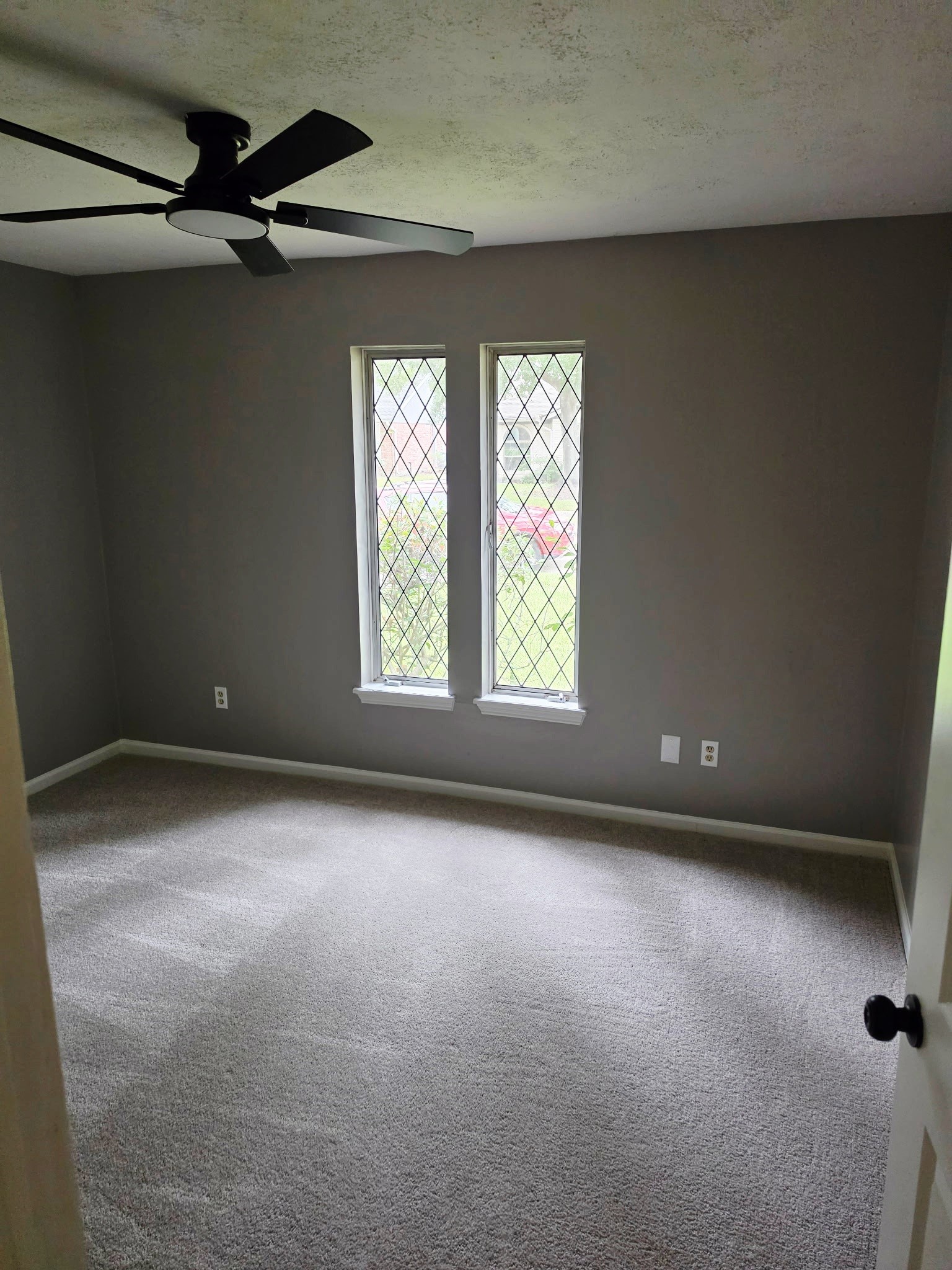 6215 Bankside Drive Property Photo 9