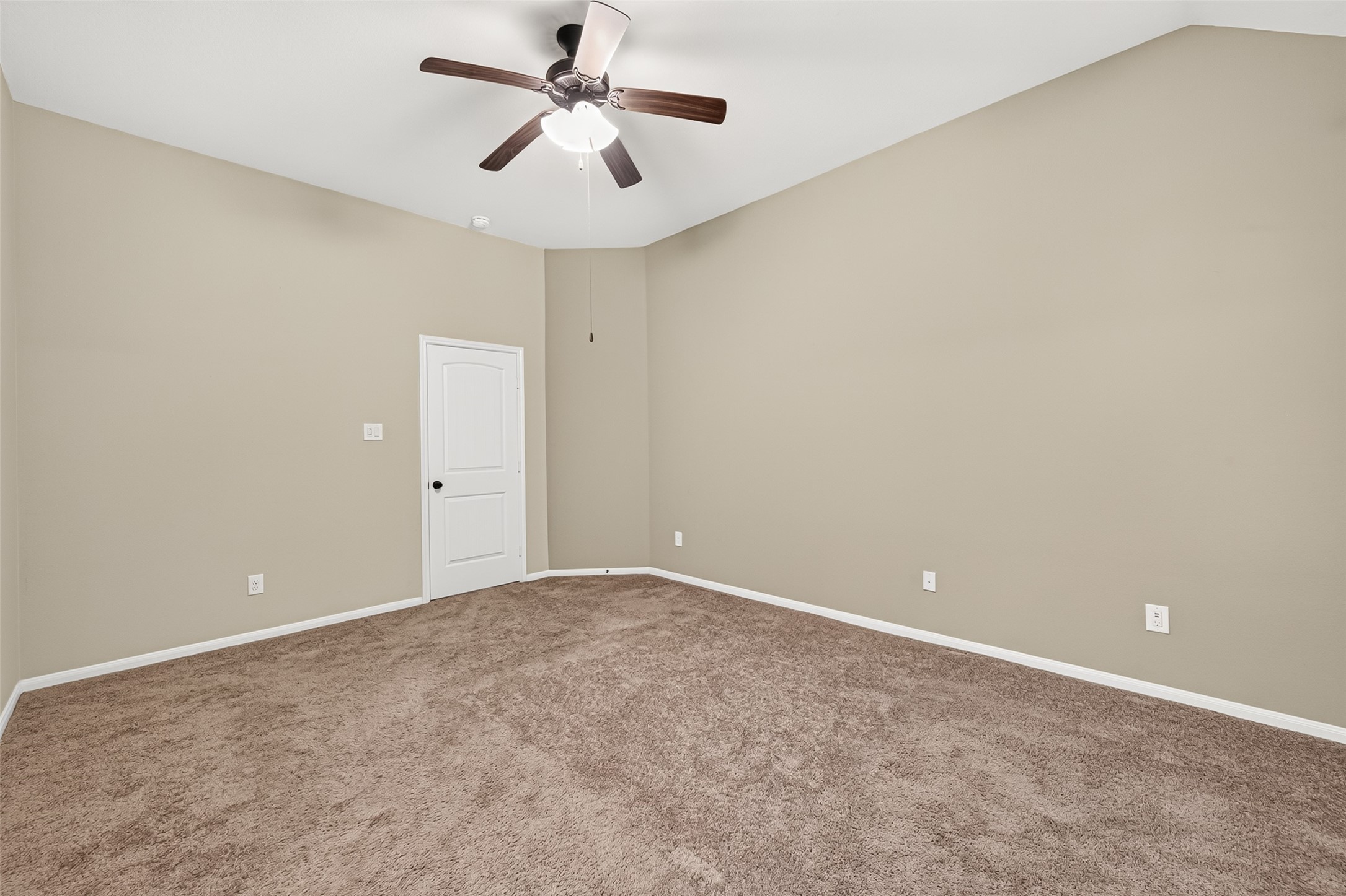 7471 Durango Creek Drive Property Photo 19