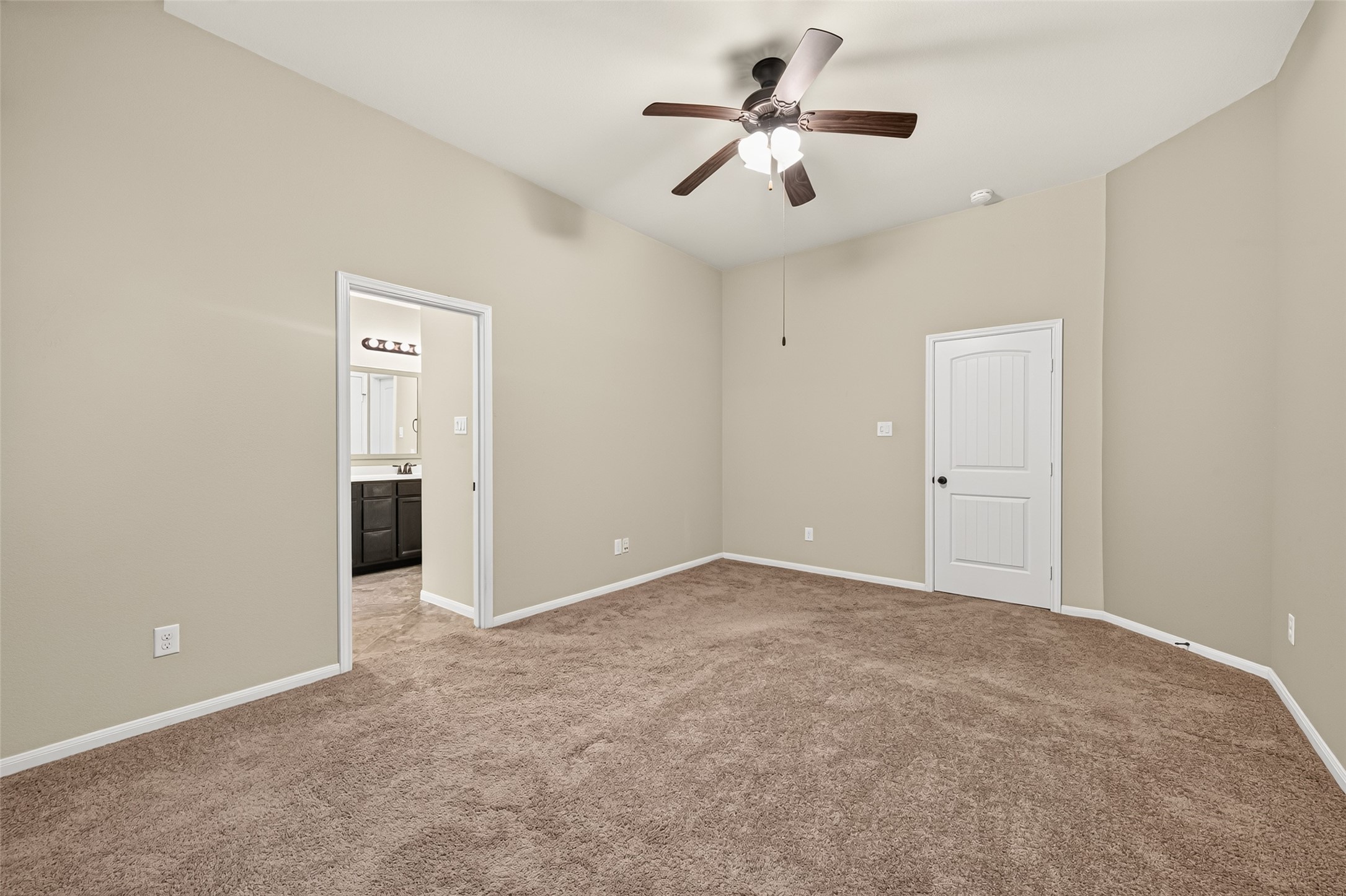 7471 Durango Creek Drive Property Photo 20