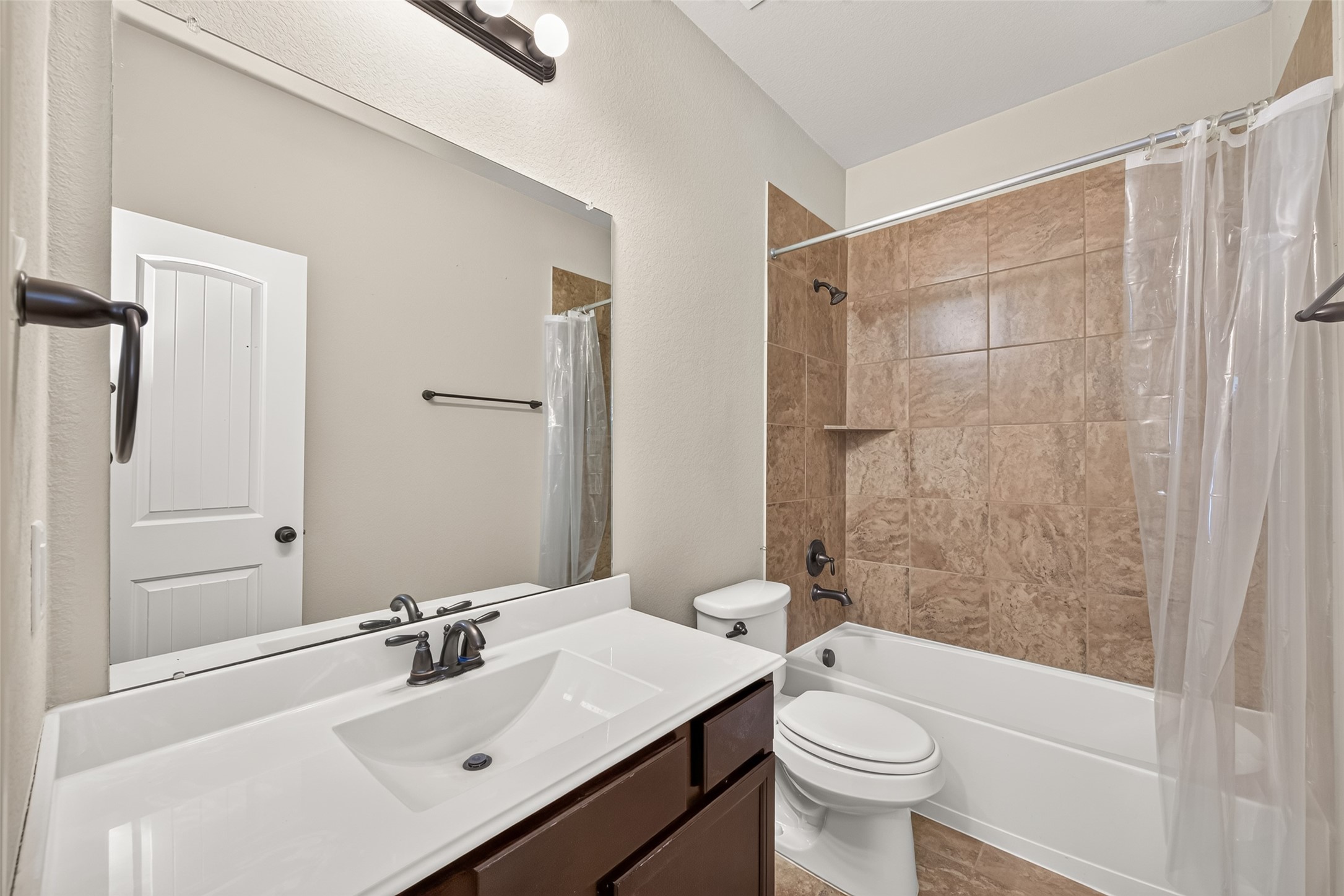 7471 Durango Creek Drive Property Photo 28