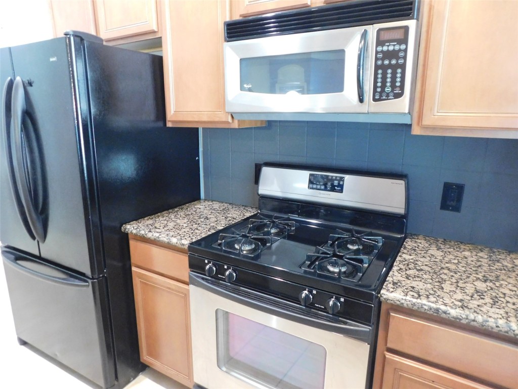 2615 Starboard Point Drive Property Photo 13