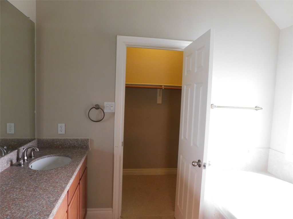 2615 Starboard Point Drive Property Photo 37