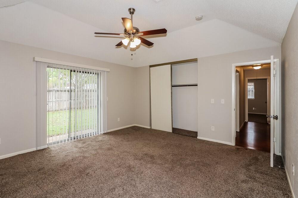 5322 Windsong Trail Property Photo 10