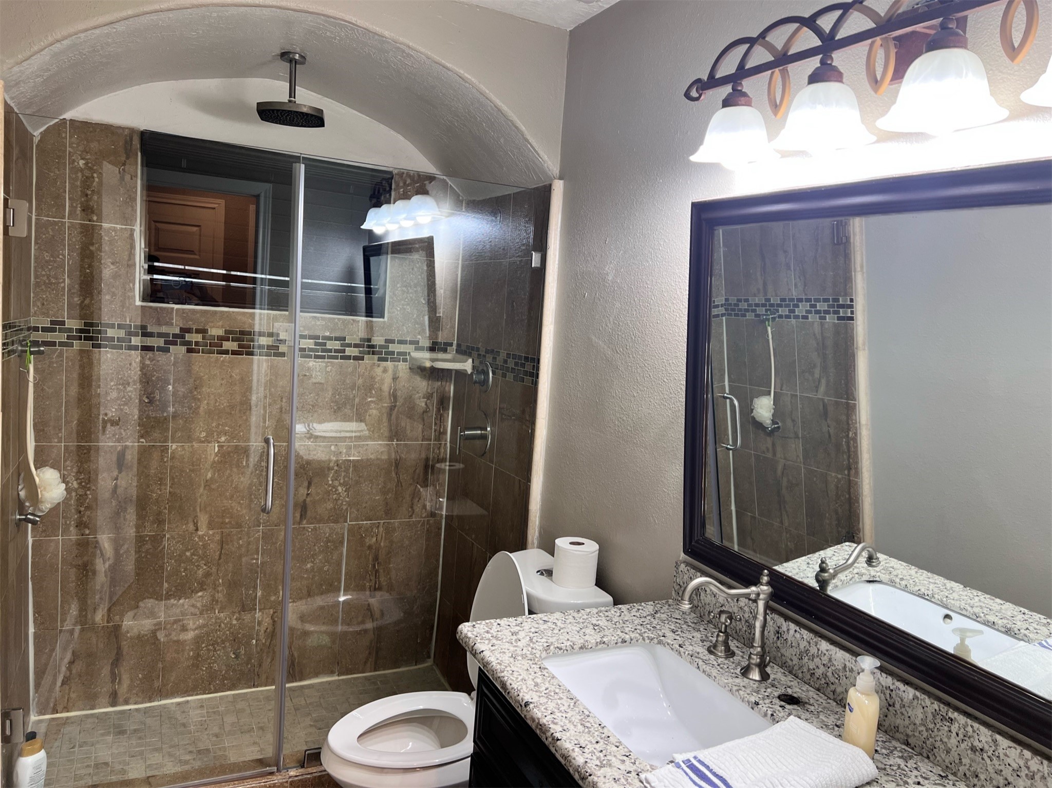6335 Tall Willow Drive Property Photo 18