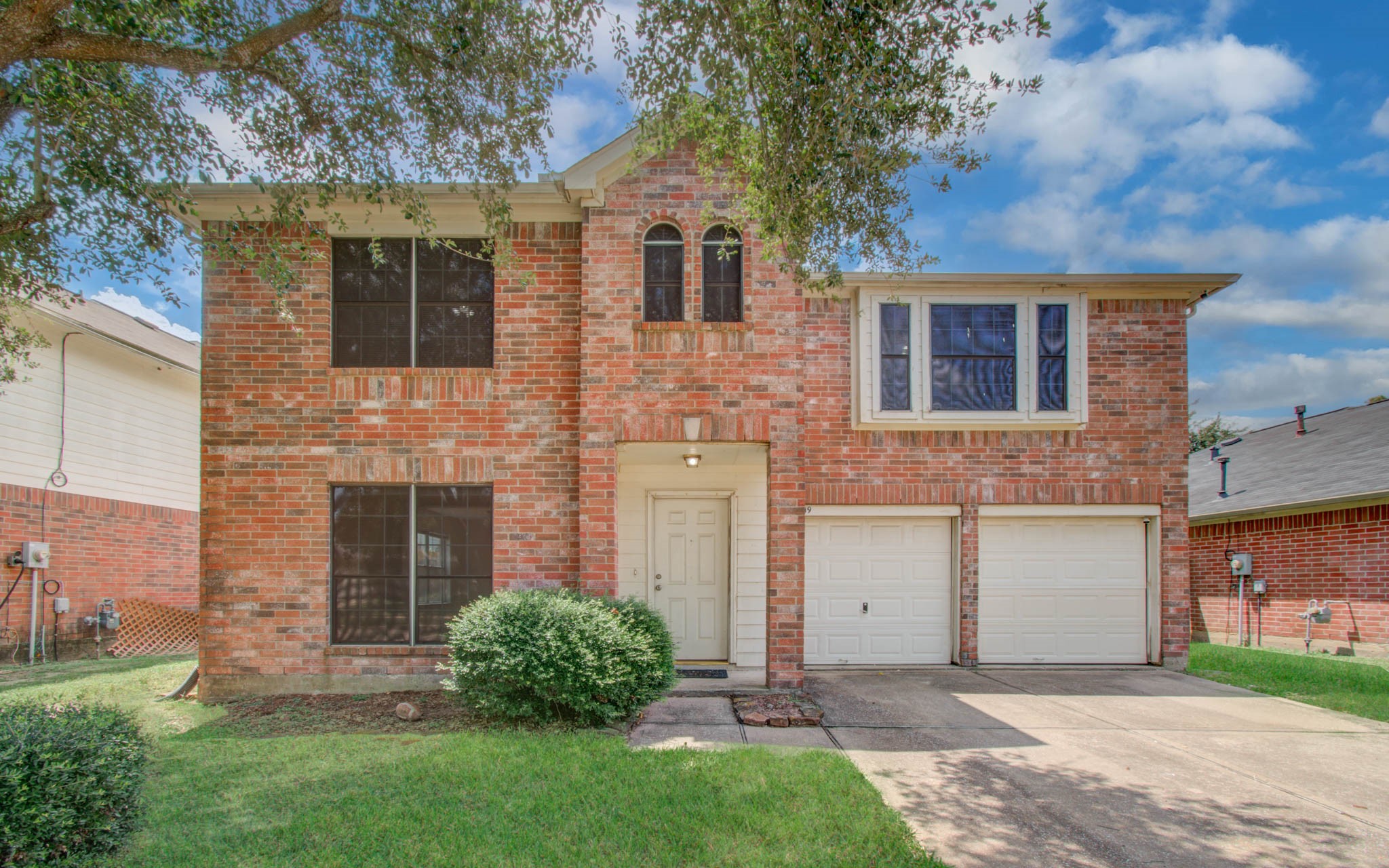 18119 Dusty Terrace Lane Property Photo 3