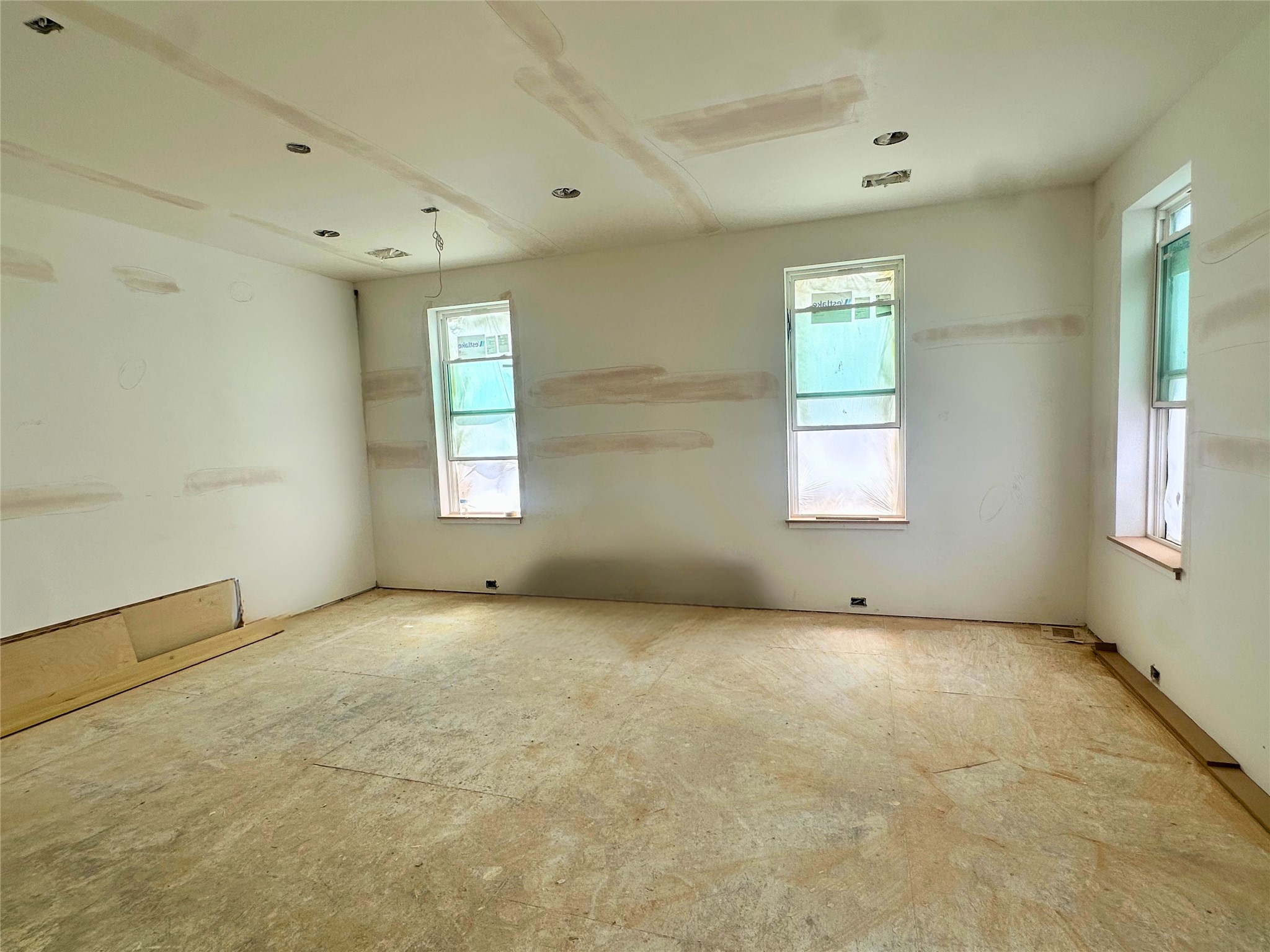 2129 Harold Street Property Photo 11