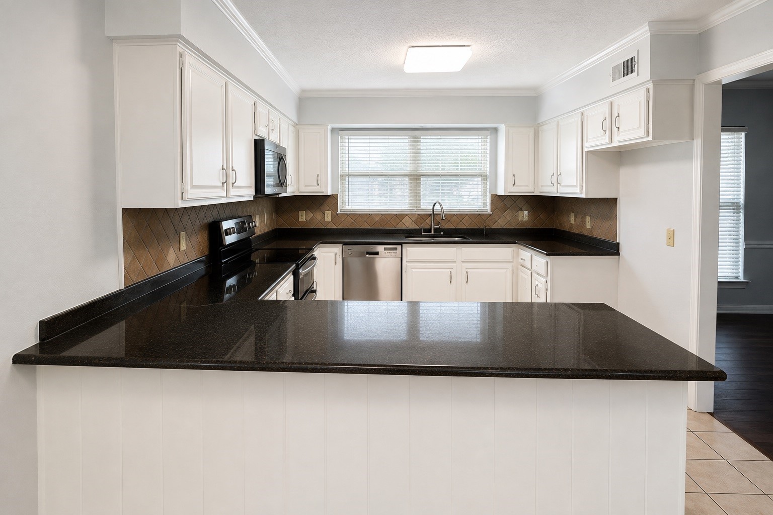 3111 West Creek Club Drive Property Photo 14