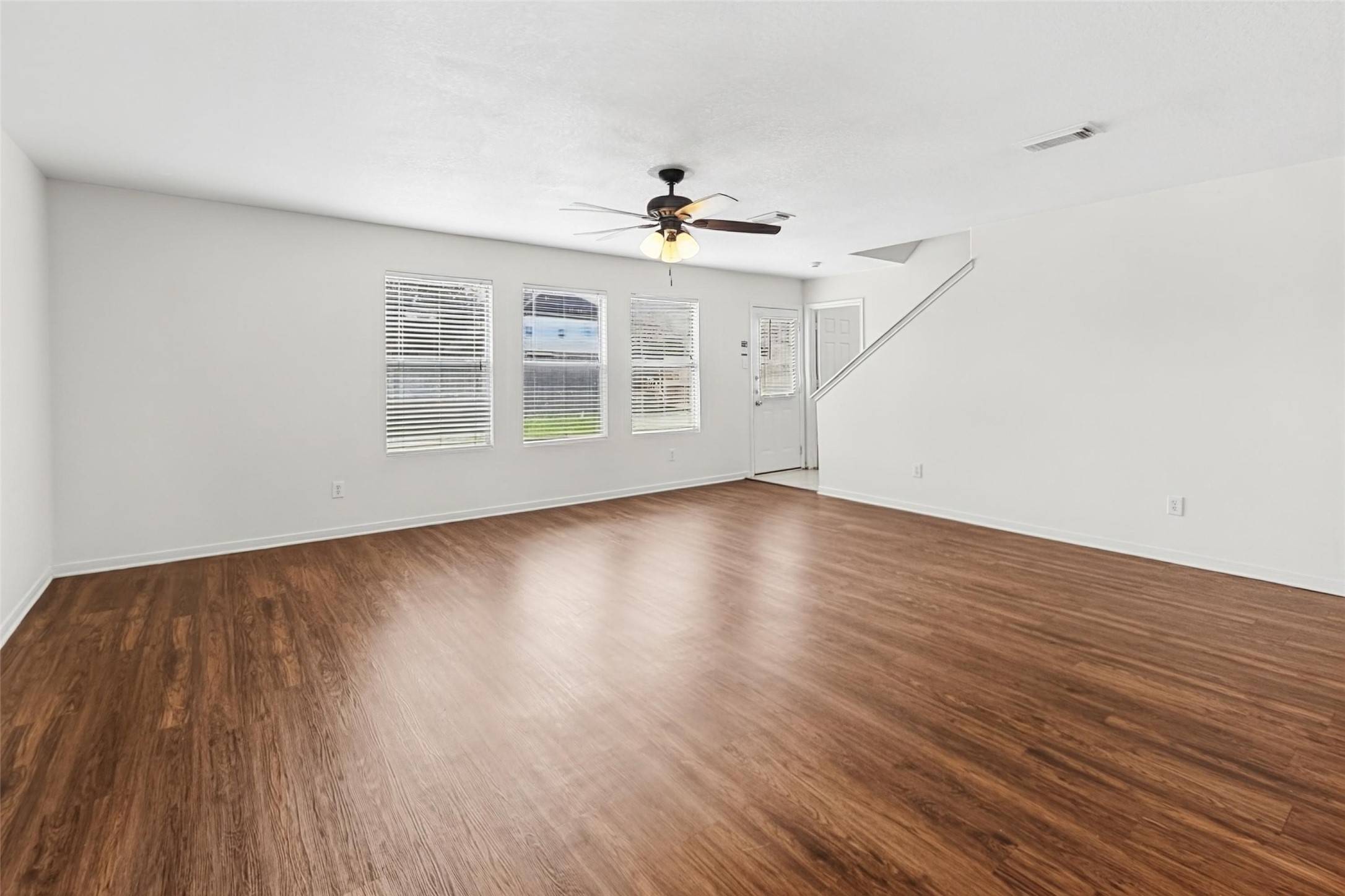 24319 Ayscough Lane Property Photo 6