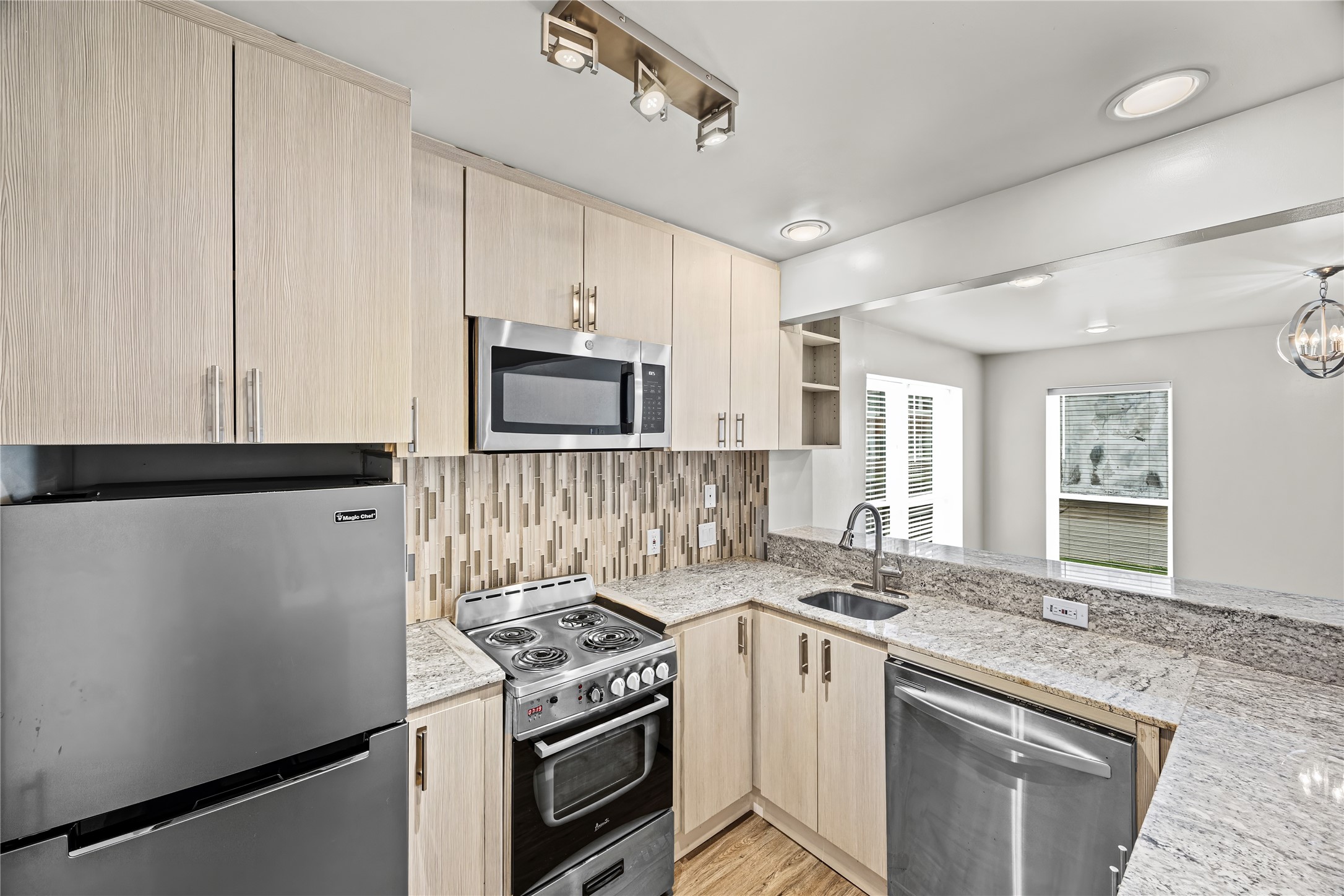1716 Maryland Street A Property Photo 6